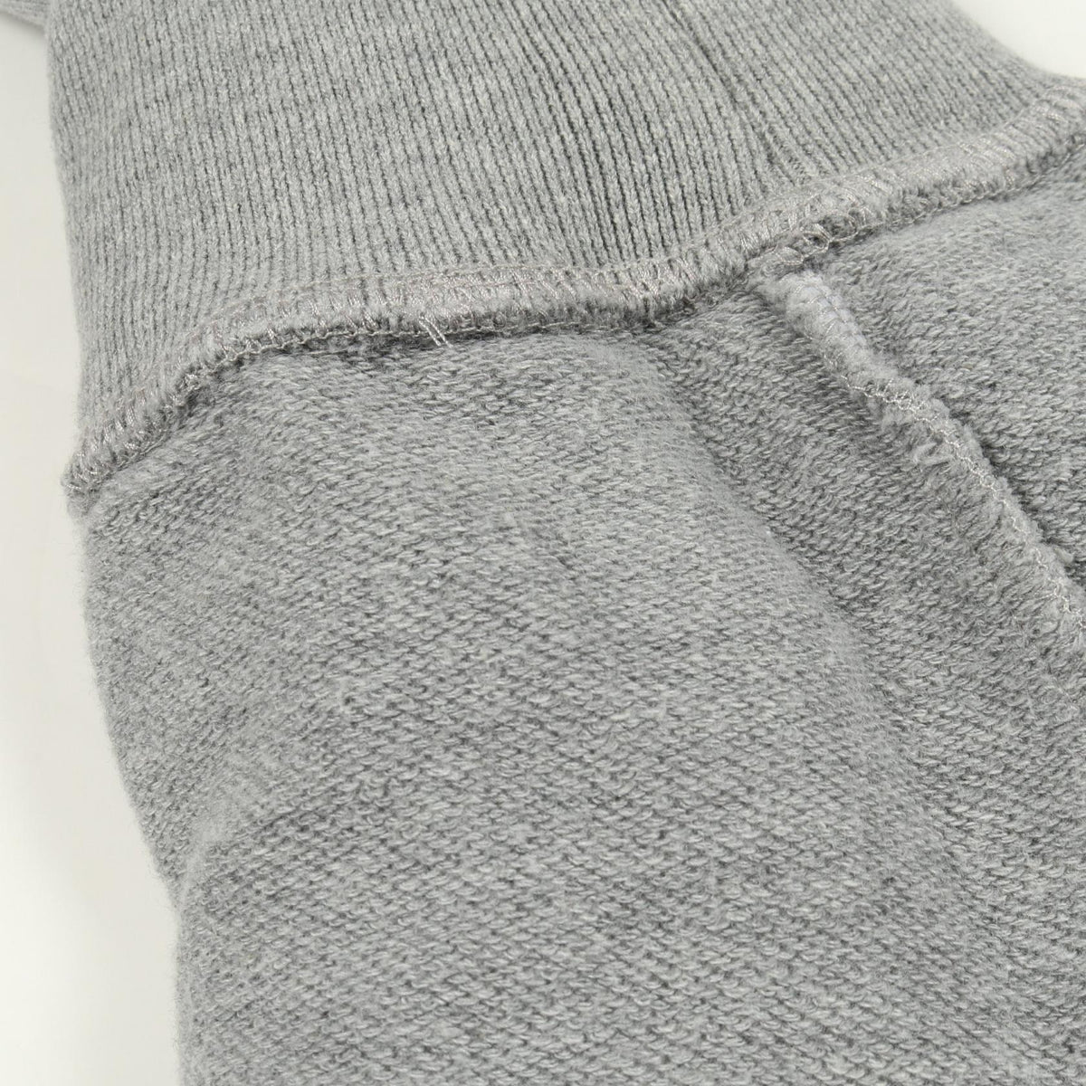 モンクレールガムブルー パンツ グレー系