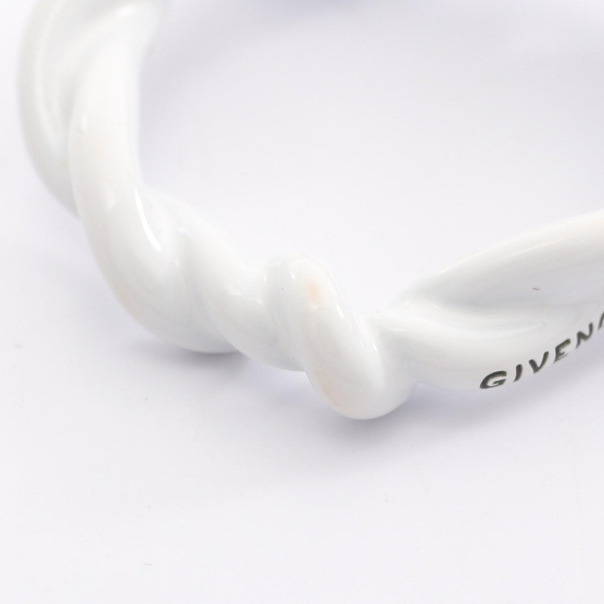 ジバンシィ TWISTED RING リング・指輪 ホワイト系 ブルー系