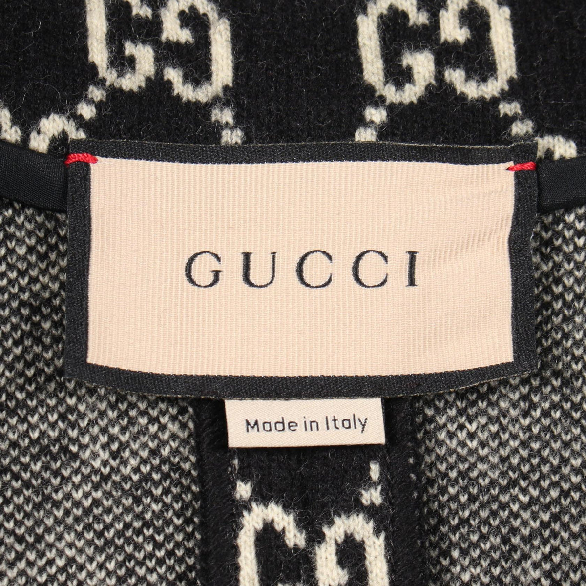 グッチ GGジャガード ケープ ポンチョ ブラック系 アウター GUCCI