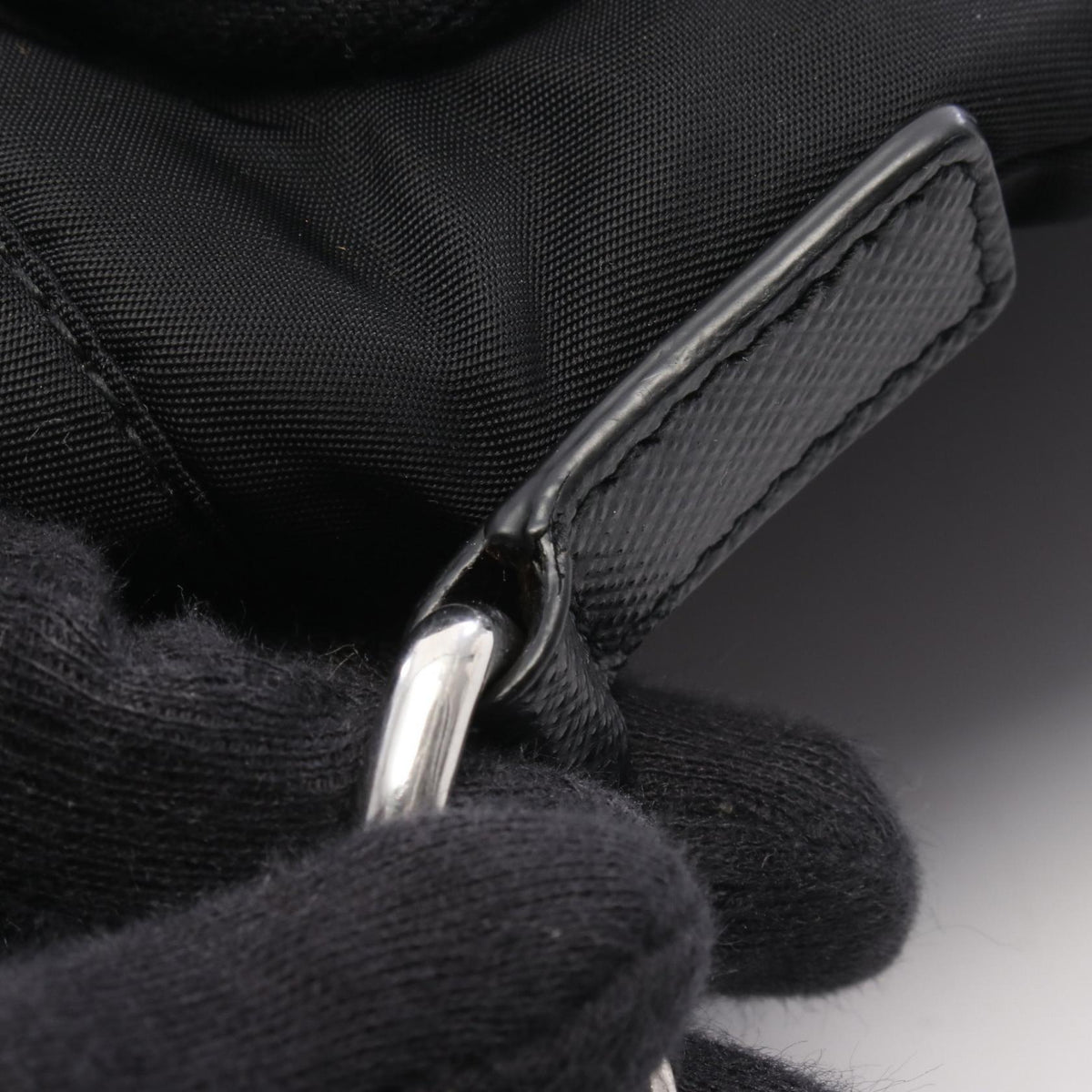 プラダ Re-Nylon スマートフォンケース ショルダーバッグ ブラック系 バッグ PRADA
