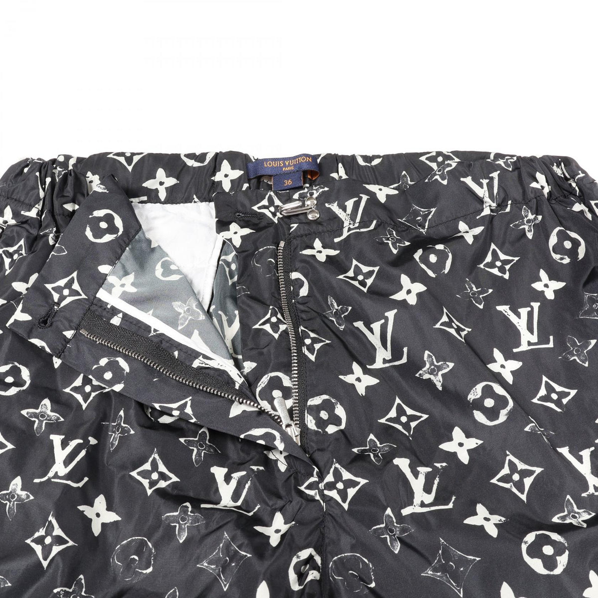ルイ・ヴィトン モノグラム ショートパンツ パンツ ブラック系 ホワイト系 ボトムス LOUIS VUITTON