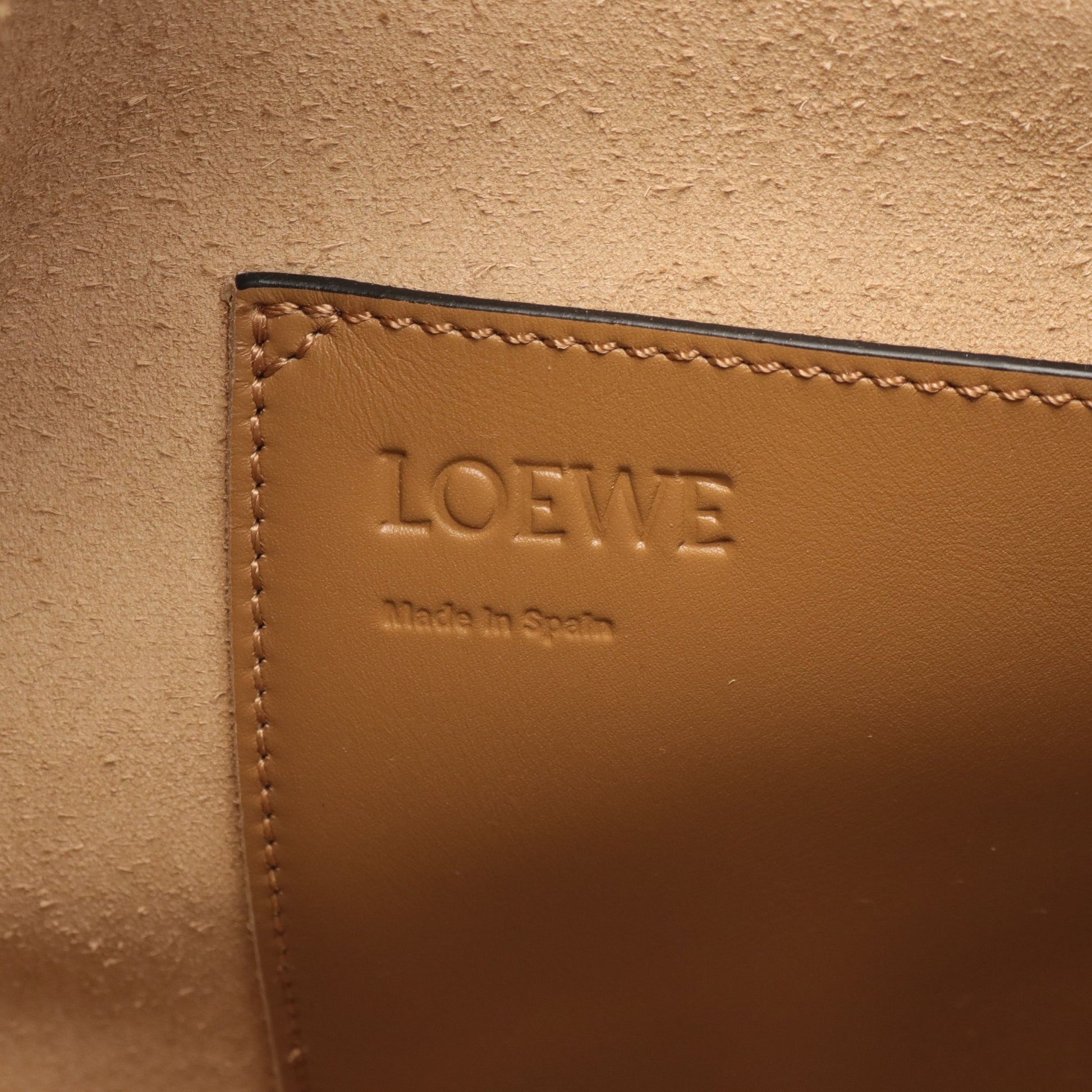 バルーンバッグ ミディアム ショルダーバッグ レザー ライトブラウン ブラック 巾着 2WAY ロエベ バッグ LOEWE