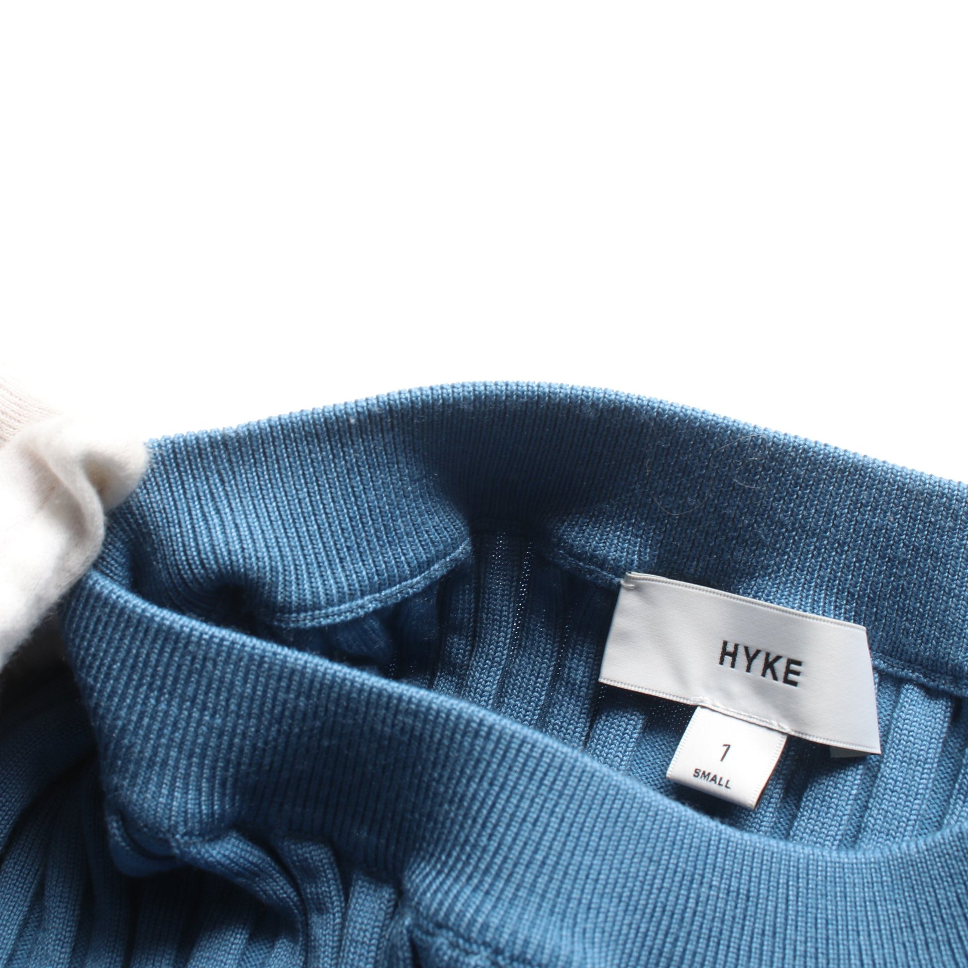 WIDE RIBBED SWEATER トップス クルーネック 長袖 ウール ブルー ハイク トップス HYKE