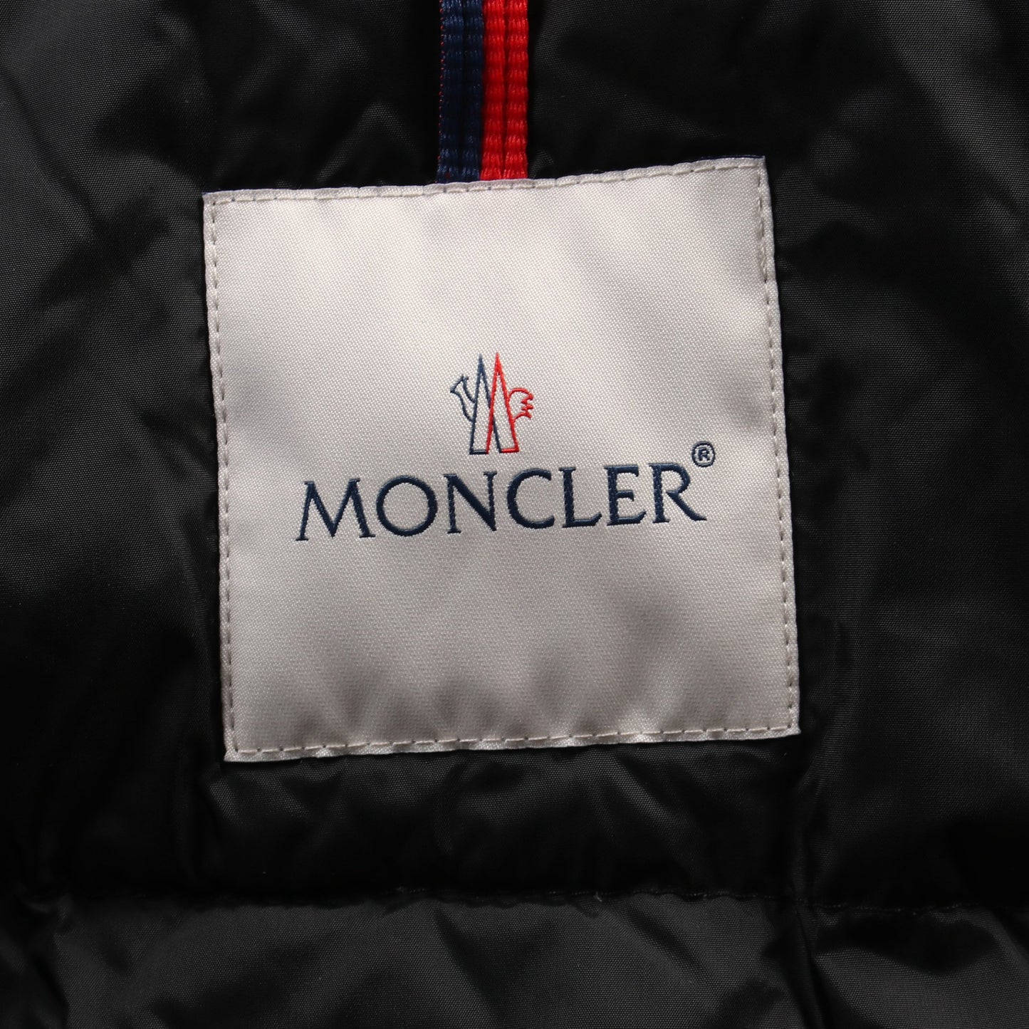 MACAREUX ダウンジャケット ナイロン ブラック フード付き モンクレール アウター MONCLER