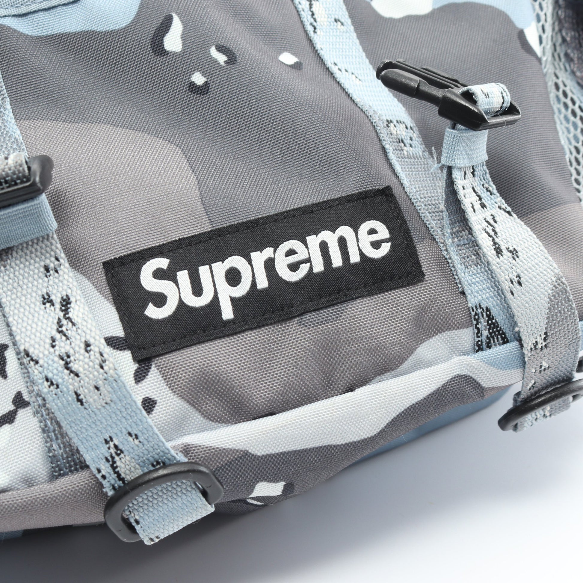 Waist Bag Camo Blue ボディバッグ ウエストバッグ ナイロン ライトブルー グレー シュプリーム バッグ Supreme