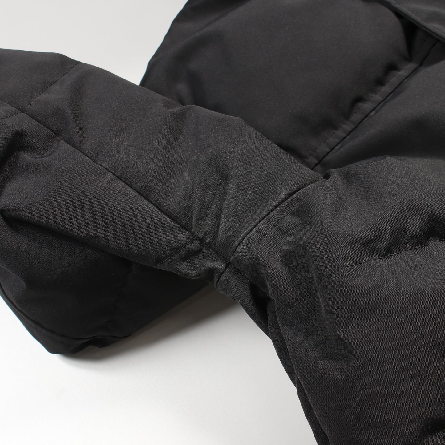 MACMILLAN PARKA BLACK LABEL マクミランパーカー ダウンジャケット ブラック フード付き カナダグース アウター CANADA GOOSE