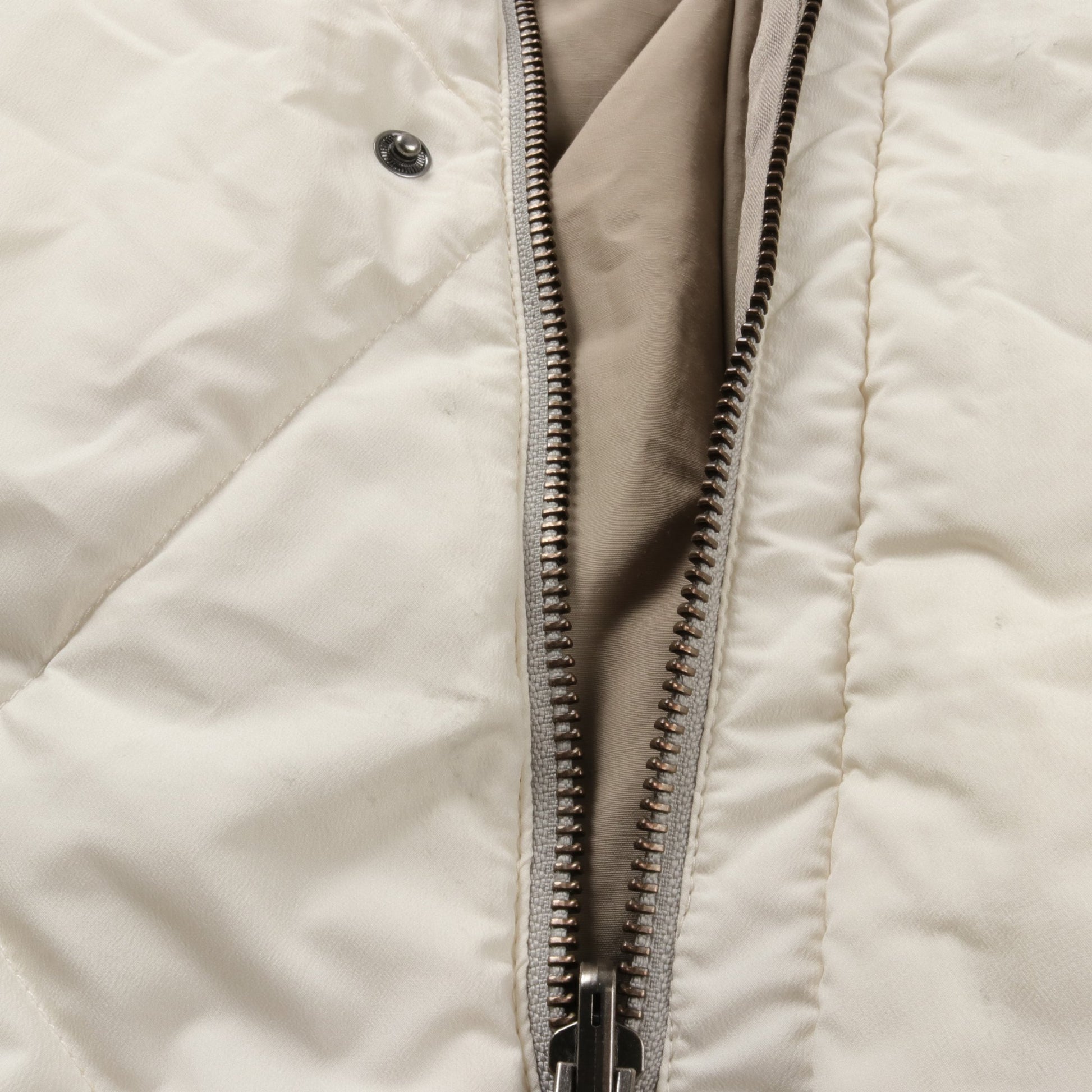 WHITE LABEL NEILTON RVS V PARKA ナイロンジャケット オフホワイト グレーベージュ リバーシブル フード付き ザノースフェイス アウター THE NORTH FACE