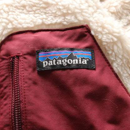 ダウンベスト ネイビー ボルドー アイボリー リバーシブル パタゴニア アウター patagonia