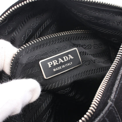 ワンショルダーバッグ スエード レザー ブラック 三角プレート プラダ バッグ PRADA