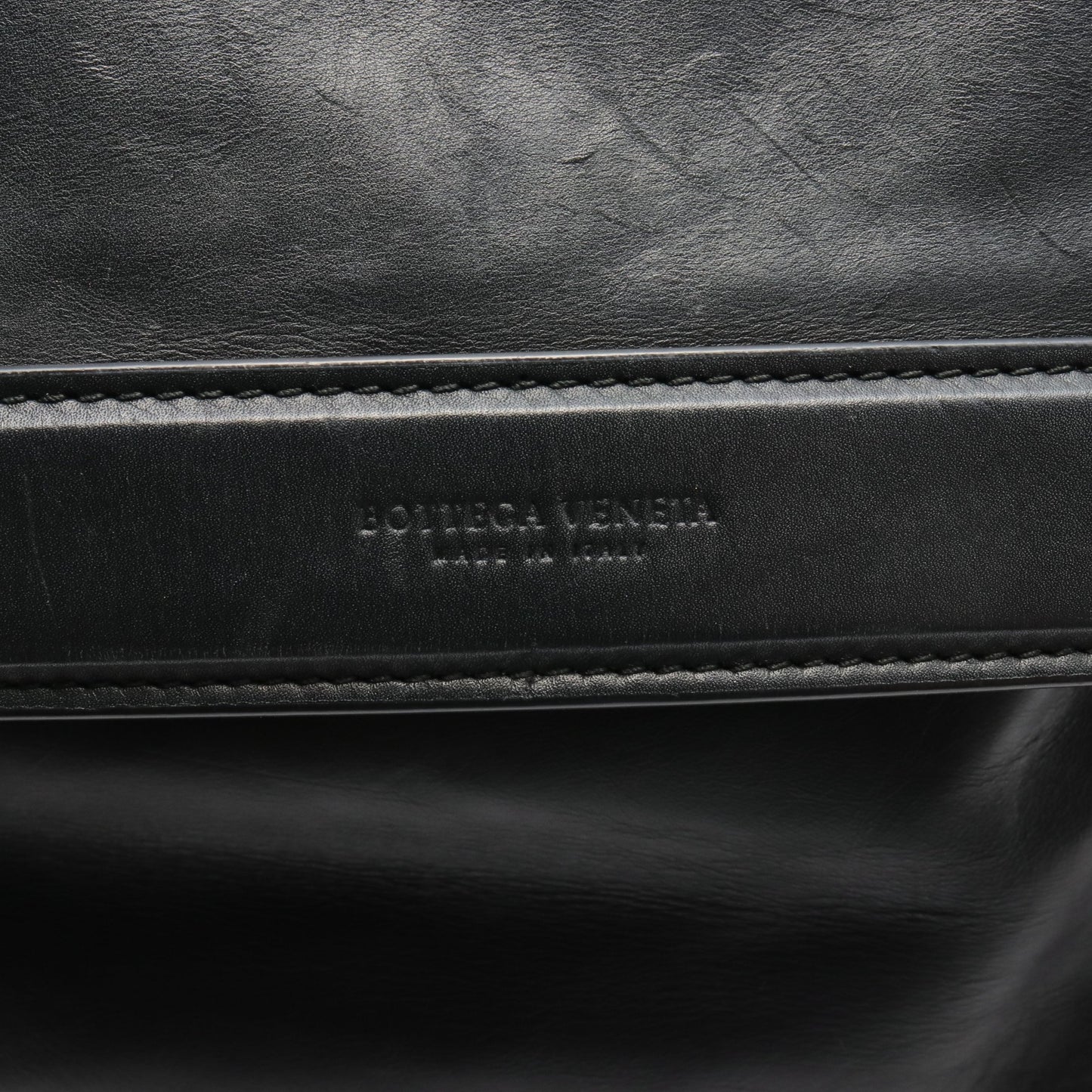 ショルダーバッグ レザー ブラック ボッテガヴェネタ バッグ BOTTEGA VENETA