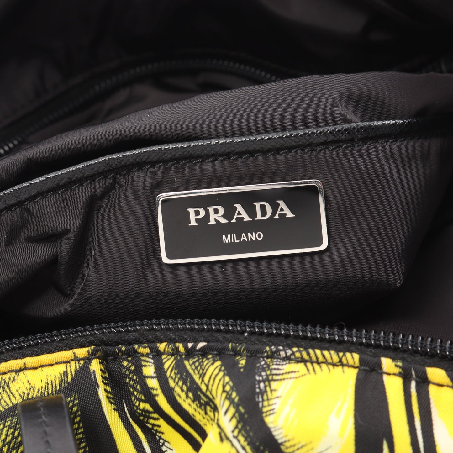 TESSUTO STAMPAT ショルダーバッグ トートバッグ ナイロン サフィアーノレザー イエロー マルチカラー 2WAY プラダ バッグ PRADA