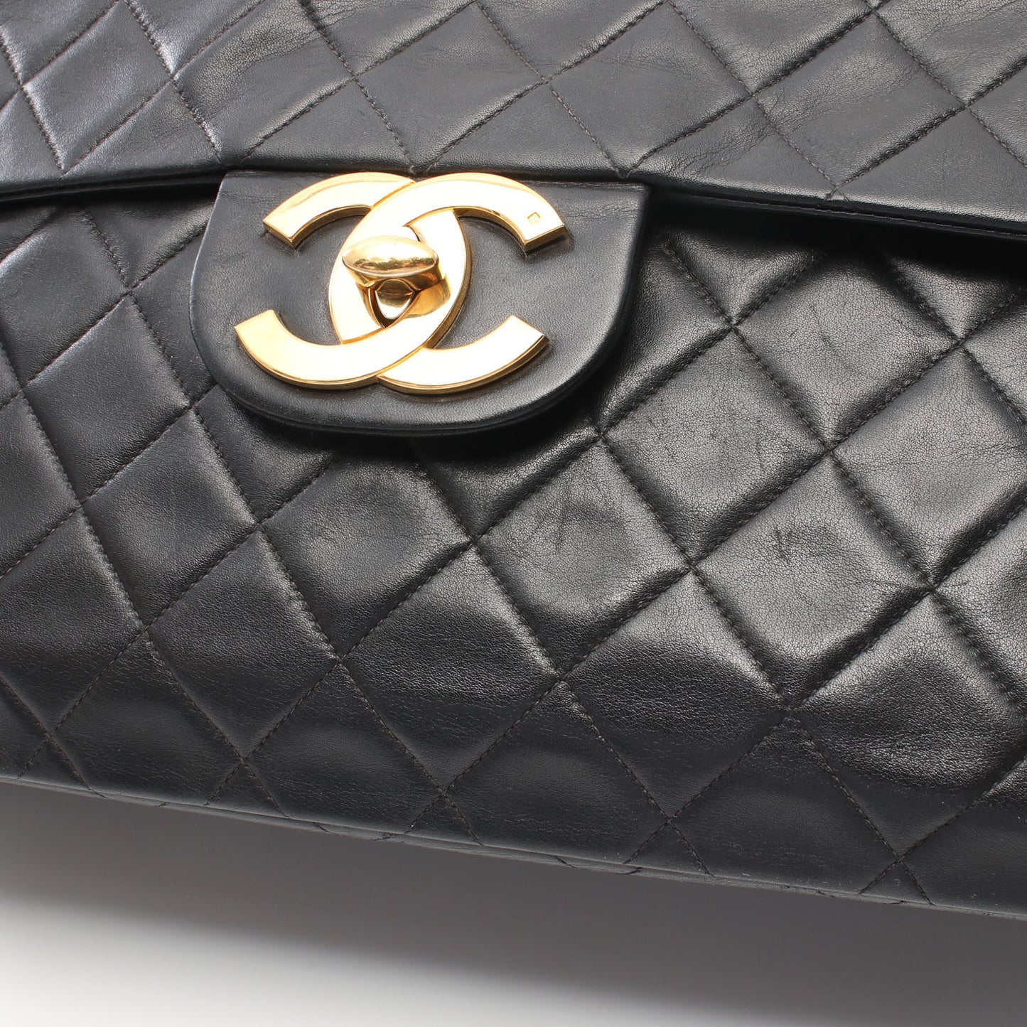 デカマトラッセ34 Wチェーンショルダーバッグ ラムスキン ブラック ゴールド金具 ヴィンテージ シャネル バッグ CHANEL