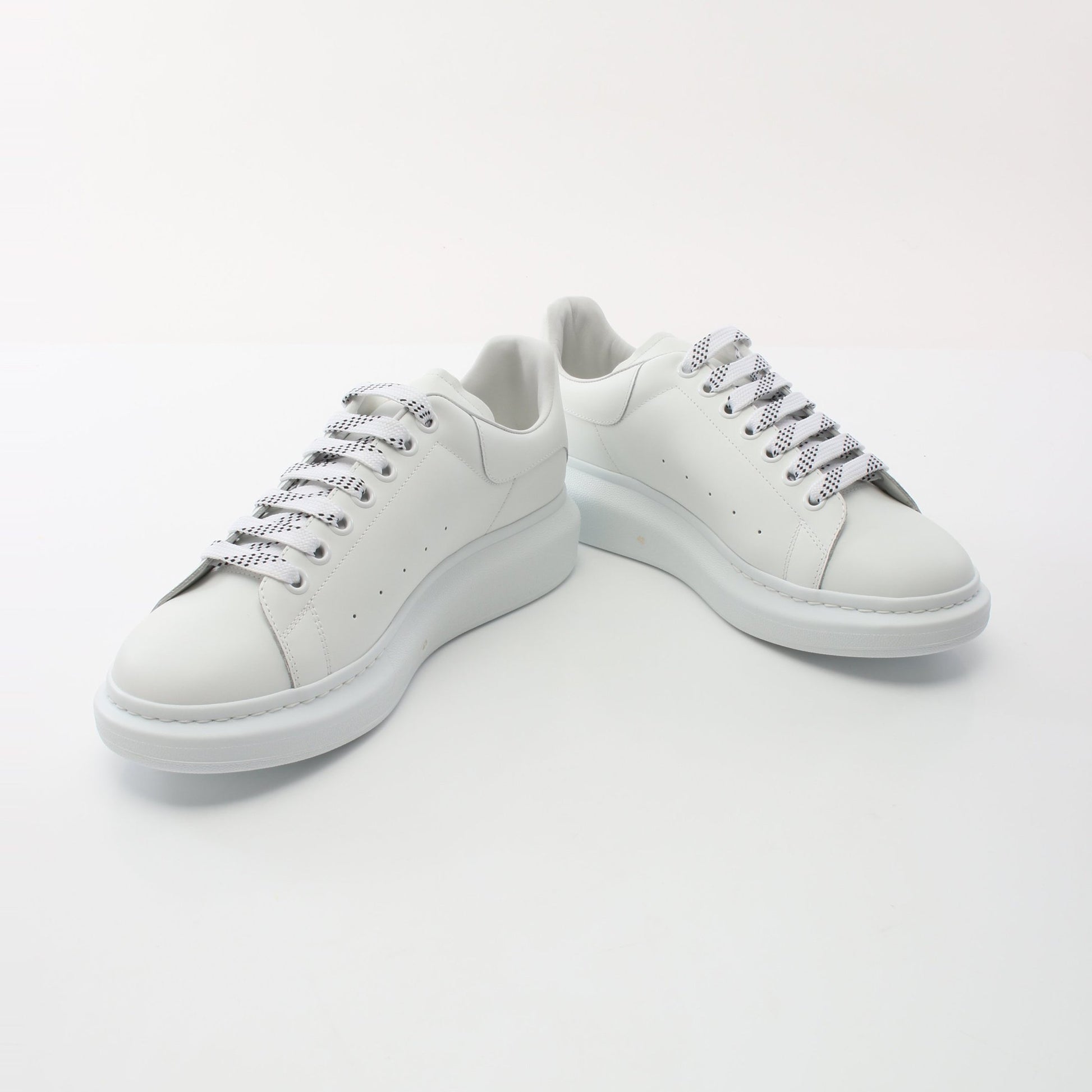 OVERSIZED SNEAKER スニーカー レザー ホワイト アレキサンダーマックイーン シューズ ALEXANDER MCQUEEN