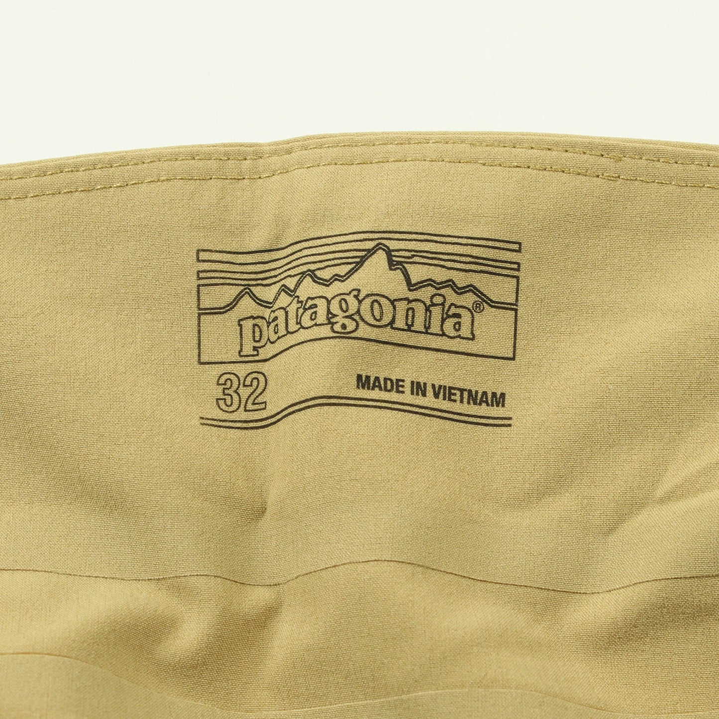 DIRT ROAMER BIKE SHORTS ハーフ パンツ カーキベージュ パタゴニア ボトムス patagonia