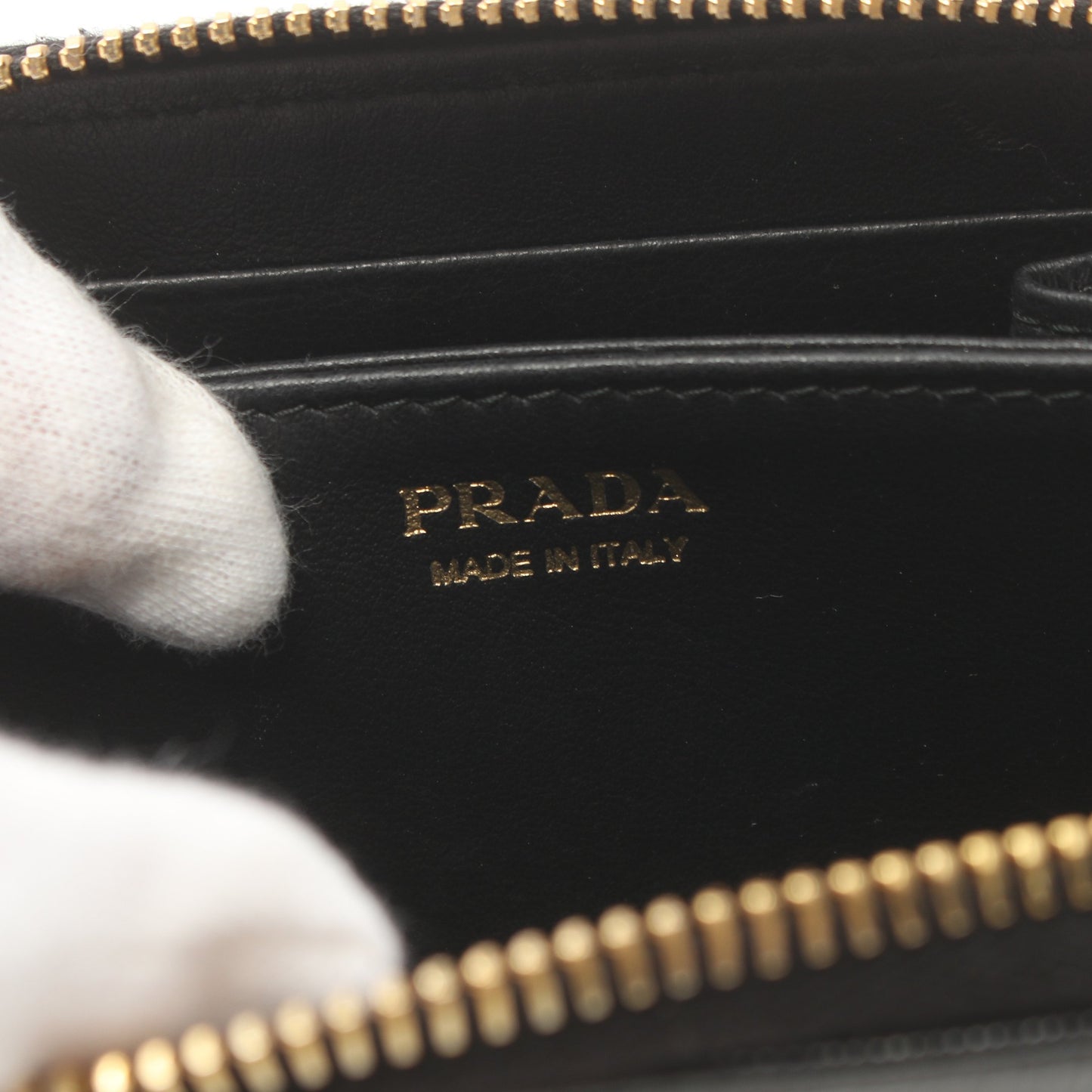 VITELLO MOVE ラウンドファスナー コインケース サフィアーノレザー ブラック プラダ 財布・小物 PRADA