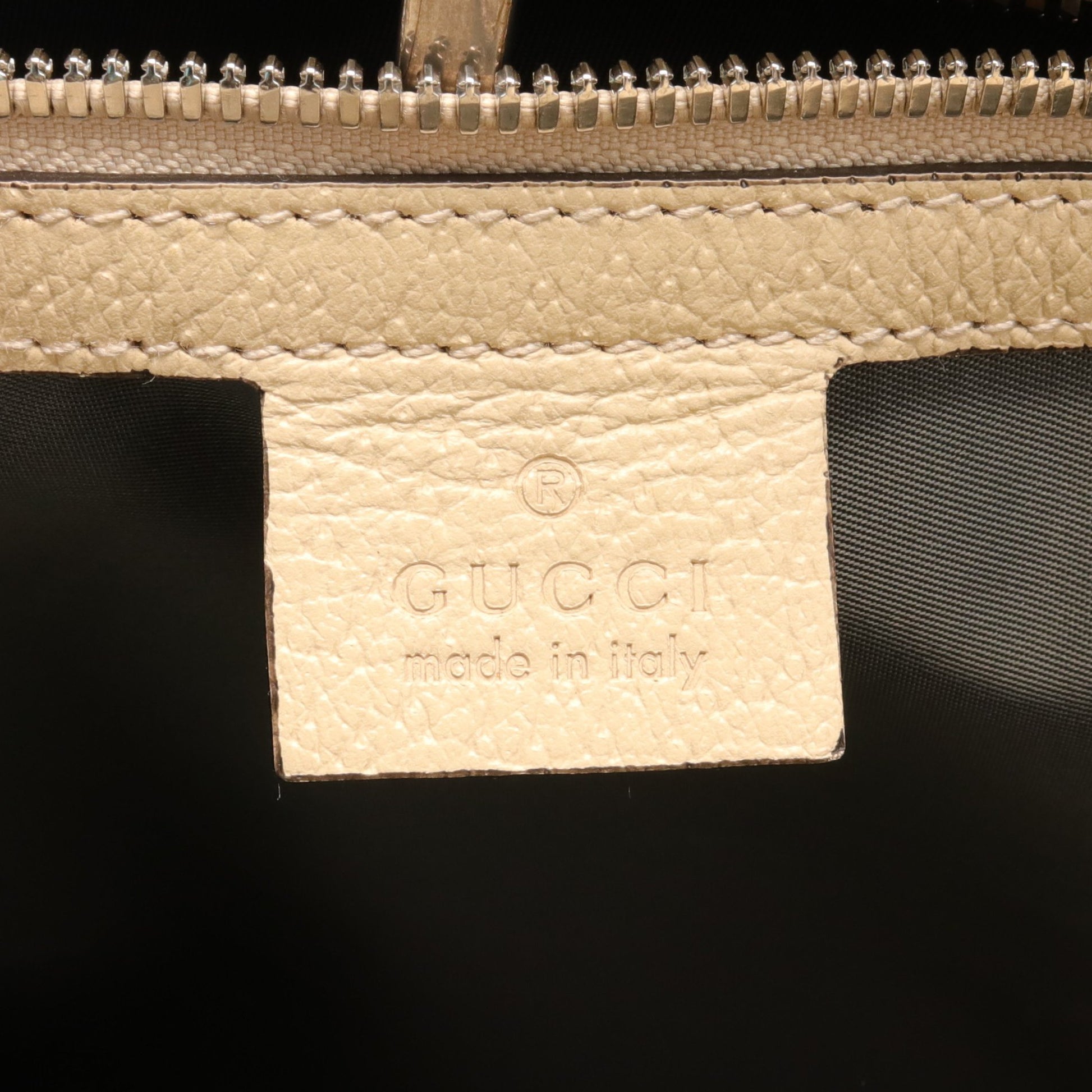 オフ ザ グリッド GG柄 ショルダーバッグ トートバッグ ナイロン レザー グレー アイボリー 2WAY グッチ バッグ GUCCI