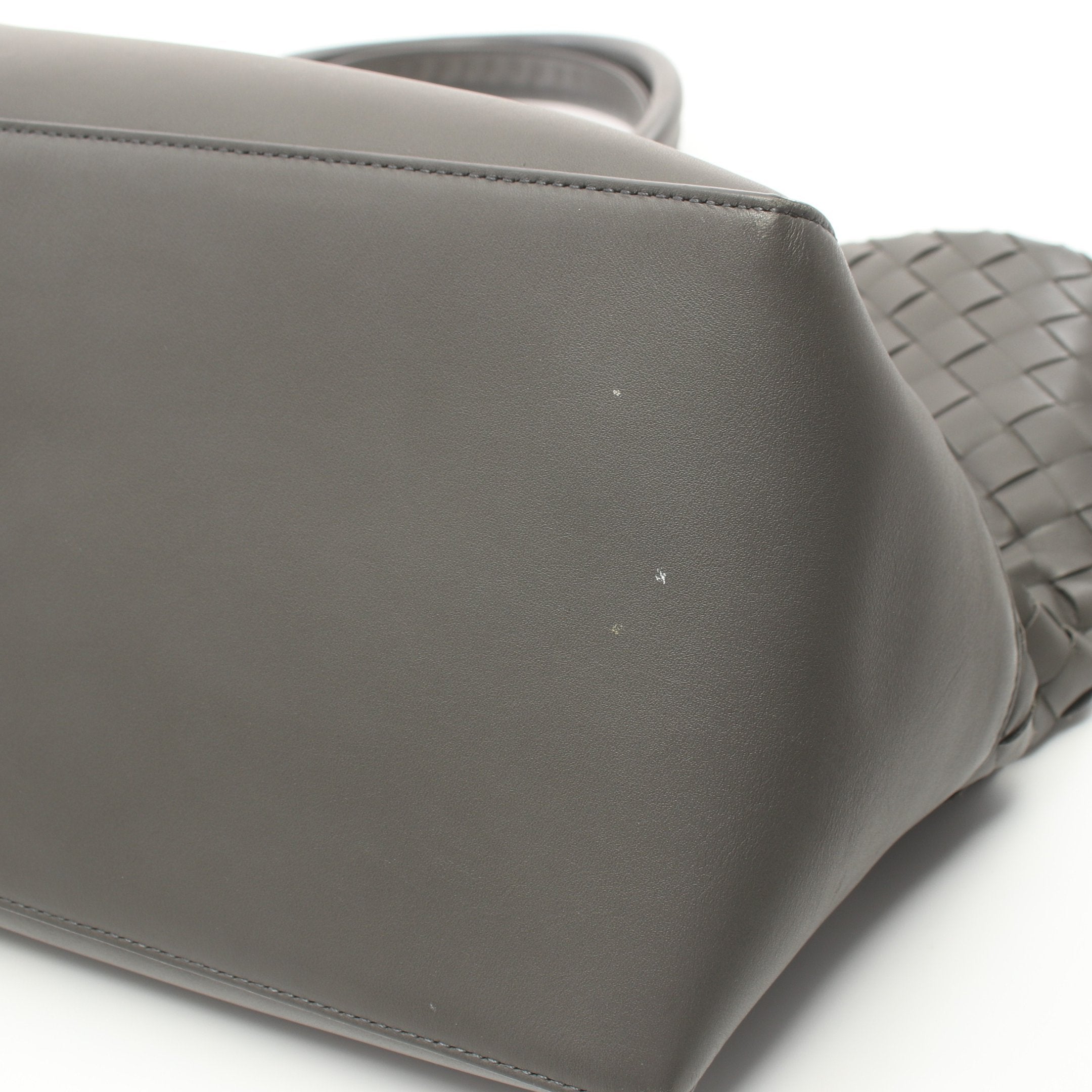 イントレチャート ハンドバッグ トートバッグ レザー グレー ボッテガ