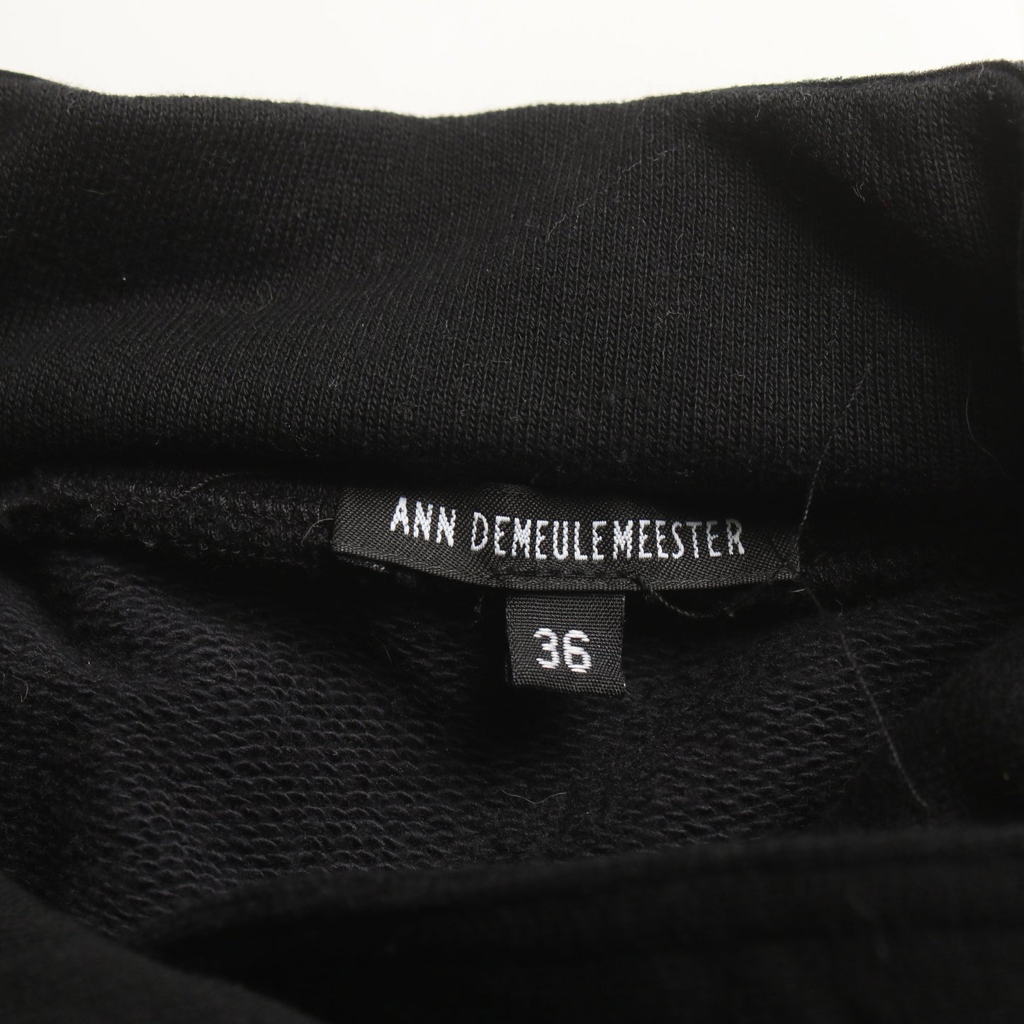 変形 トップス リヨセル ブラック アンドゥムルメステール トップス ANN DEMEULEMEESTER