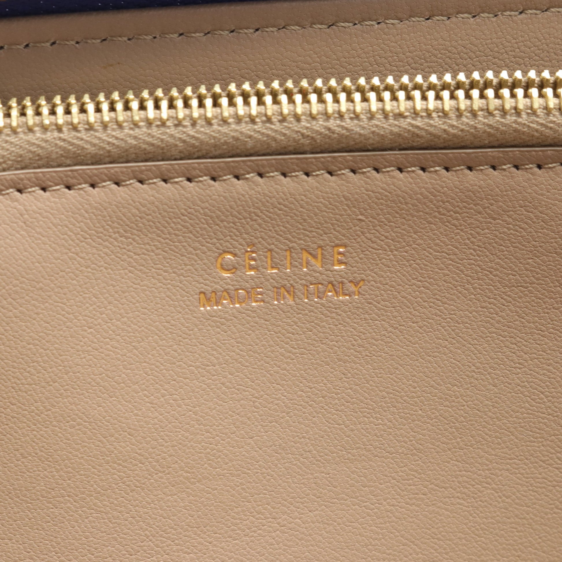 ラージジップド マルチファンクション ラウンドファスナー長財布 レザー ブルー セリーヌ 財布・小物 CELINE