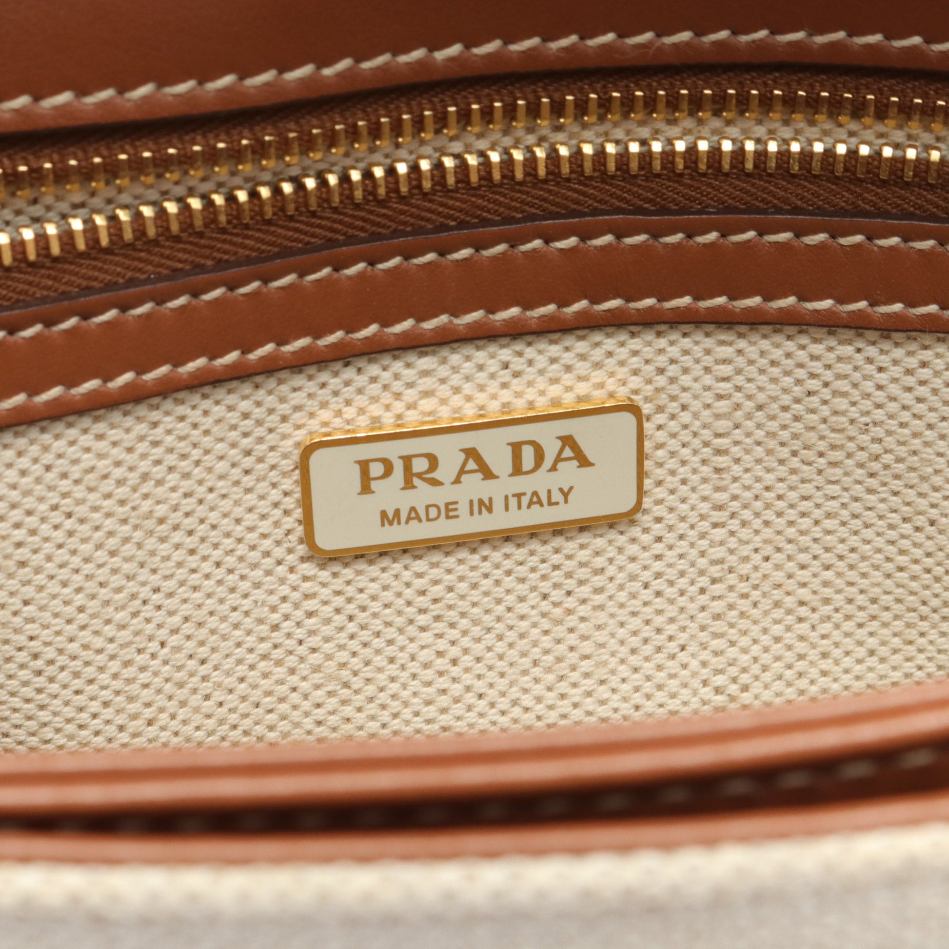 ショルダーバッグ キャンバス レザー ベージュ ブラウン プラダ バッグ PRADA