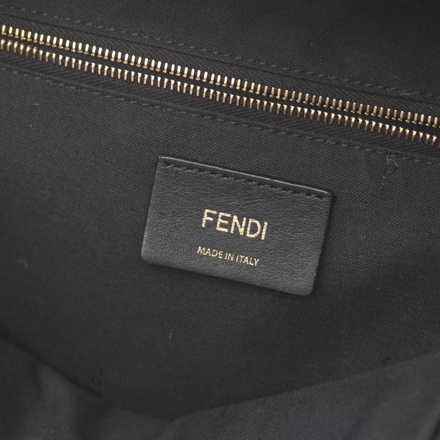 ズッカ バックパック ミニリュック レザー ブラウン ブラック フェンディ バッグ FENDI