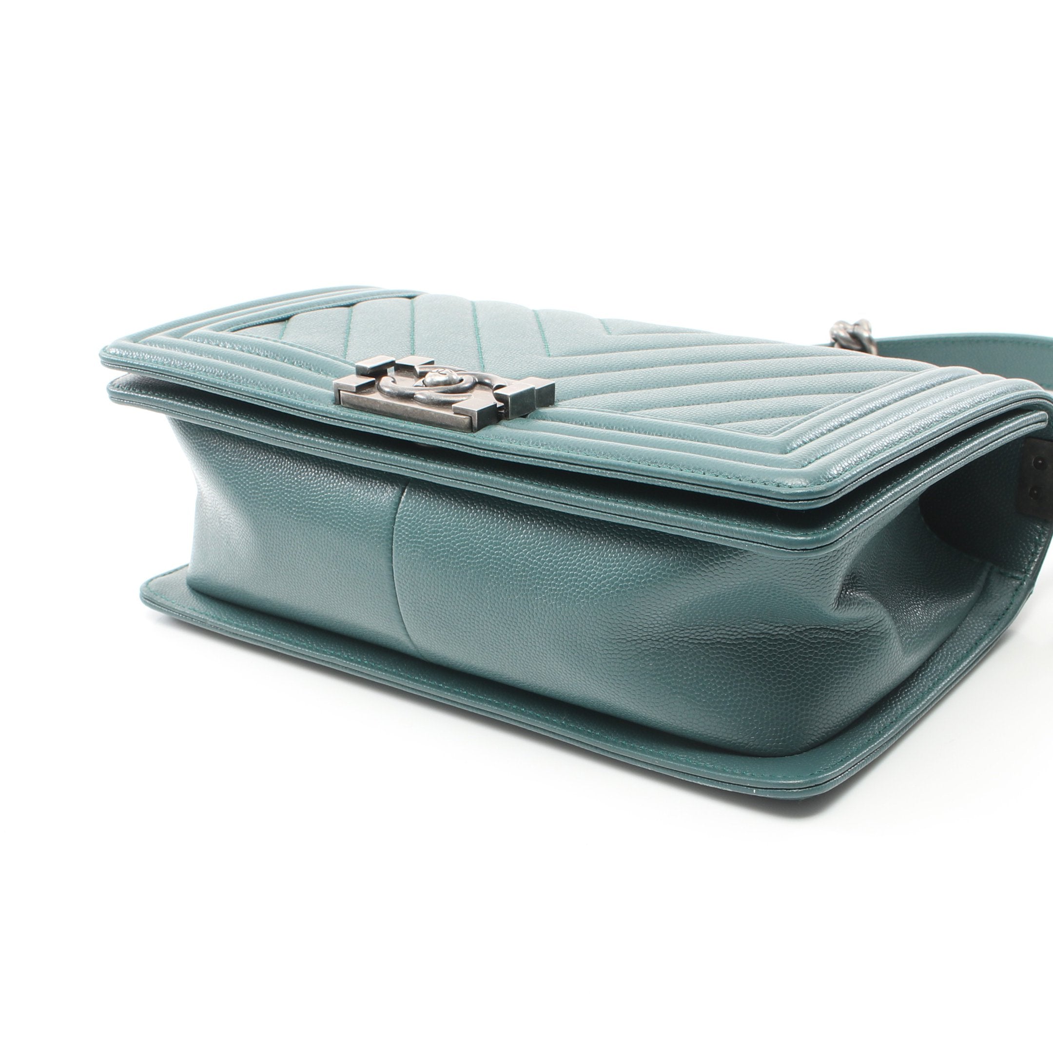 ボーイシャネル シェブロン チェーンショルダーバッグ キャビアスキン