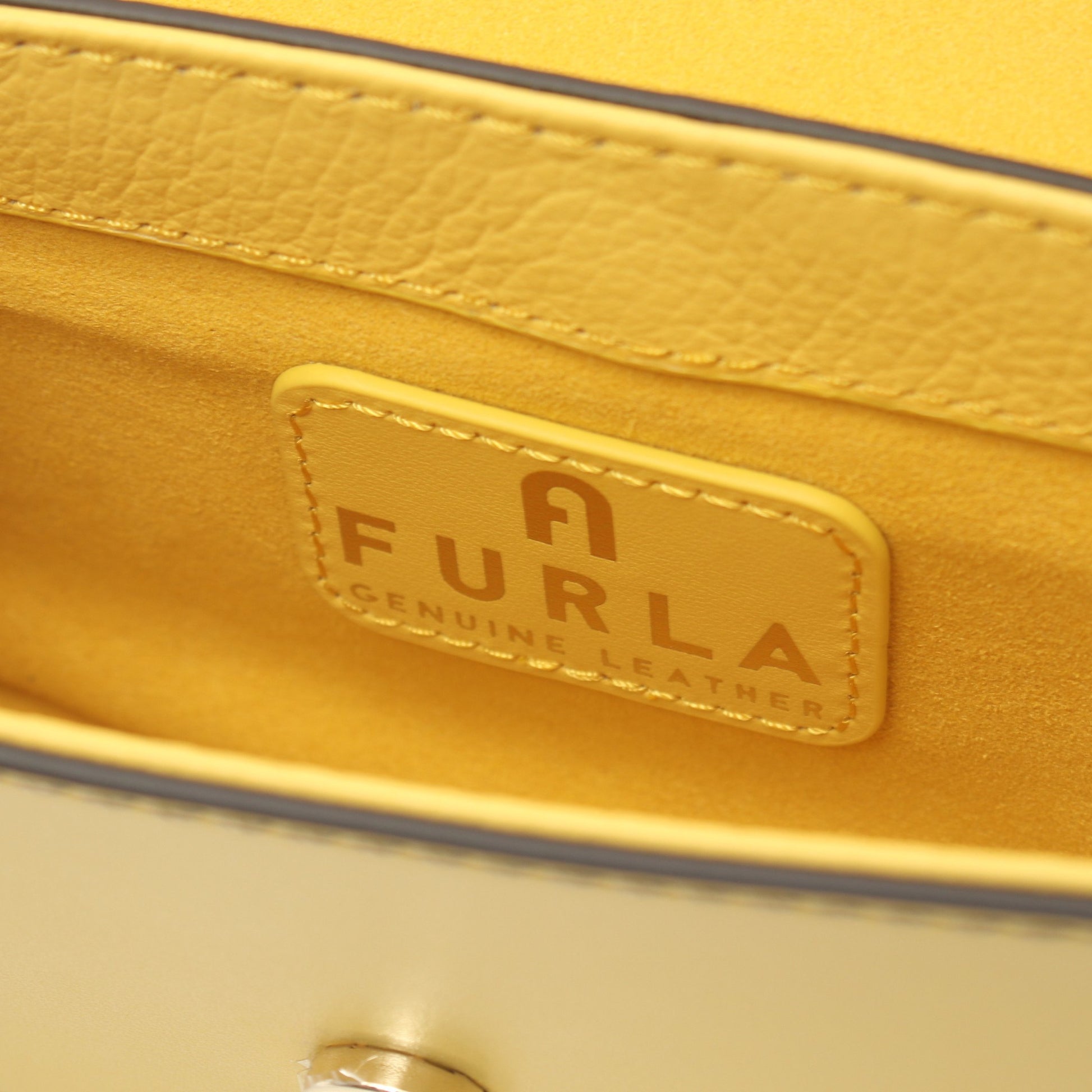 CLUB 2 MINI クラブ ミニ ハンドバッグ レザー イエロー 2WAY フルラ バッグ FURLA