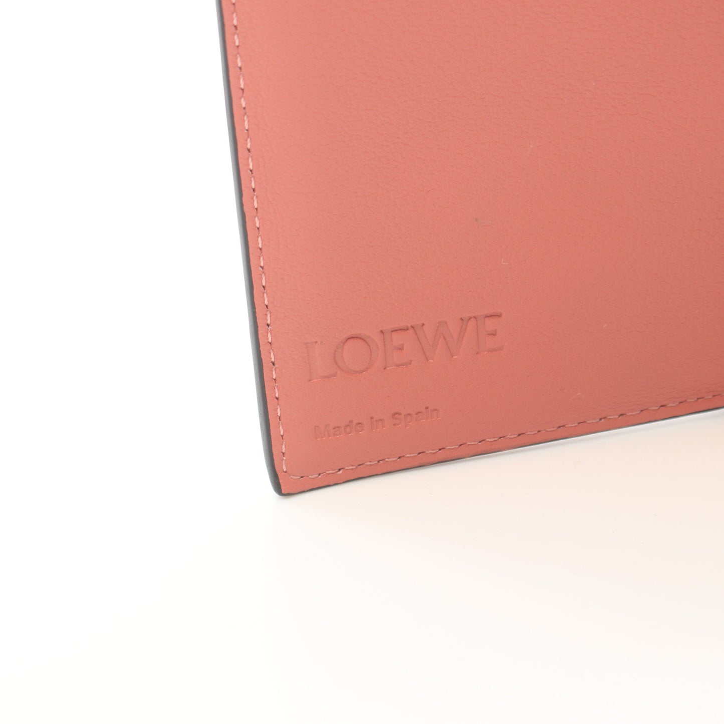 コンパクト ジップウォレット 二つ折り財布 レザー ベージュ ライトブラウン ロエベ 財布・小物 LOEWE