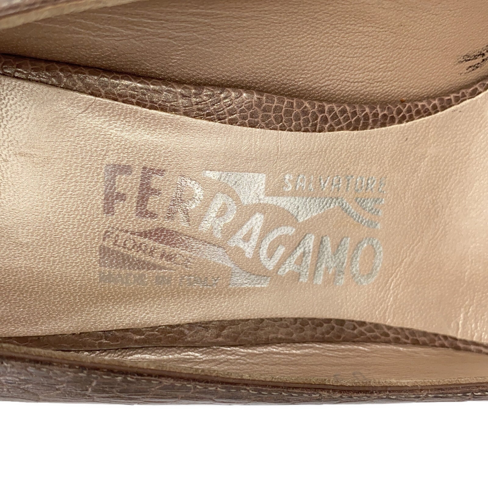 オープントゥ・パンプス パンプス その他 ブラウン サルヴァトーレフェラガモ シューズ Salvatore Ferragamo