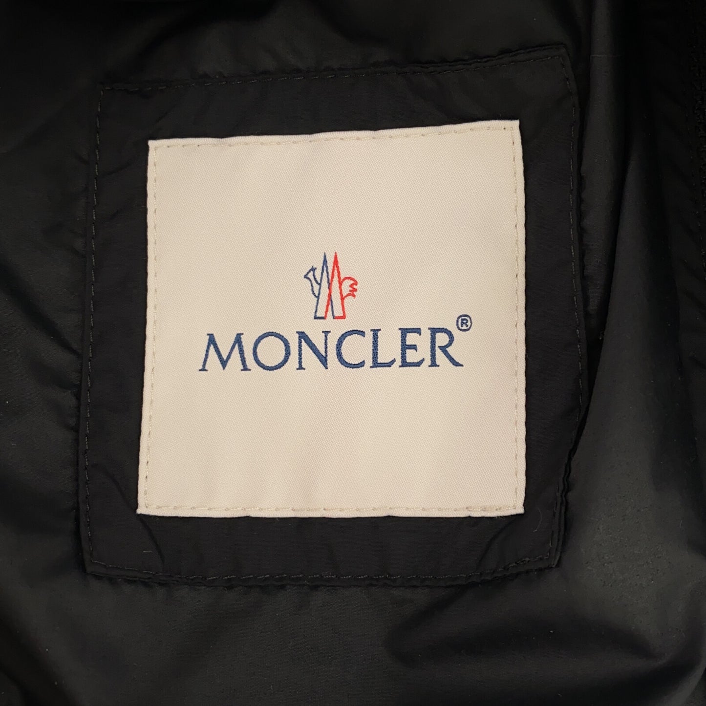 フード付 ナイロンジャケット ナイロンジャケット ナイロン ブラック モンクレール アウター MONCLER