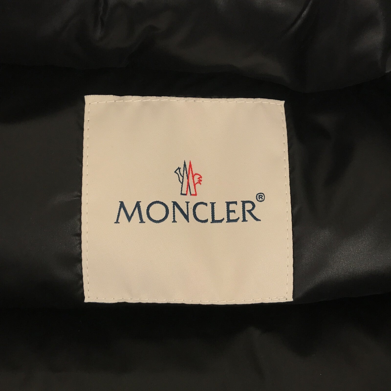 ダウンジャケット ダウンジャケット ナイロン ブラック モンクレール アウター MONCLER