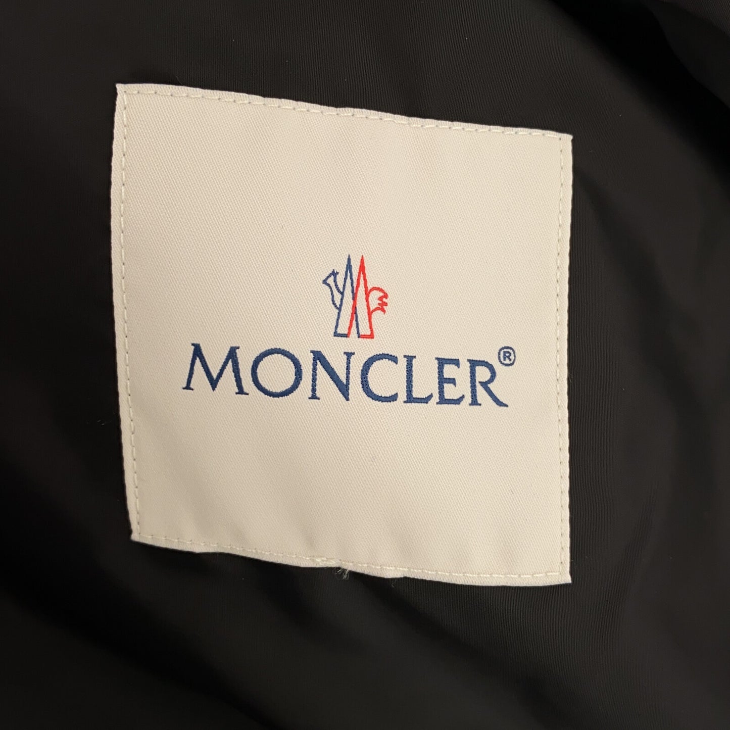 フード付 ナイロンジャケット ナイロンジャケット ナイロン ブラック モンクレール アウター MONCLER