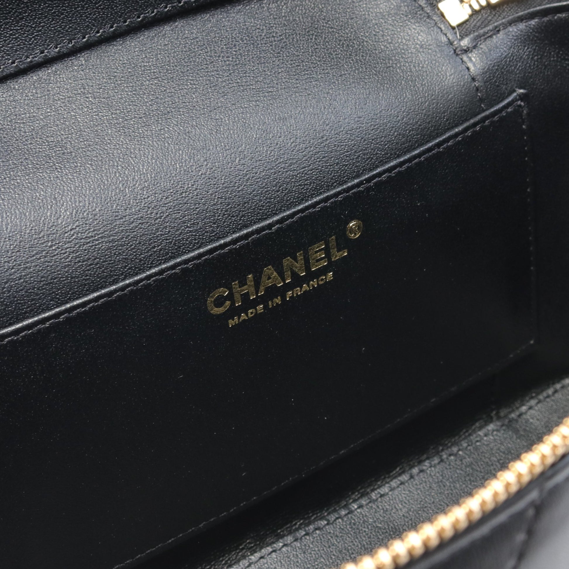 マトラッセ バニティバッグ チェーンショルダーバッグ レザー ブラック ゴールド金具 2WAY シャネル バッグ CHANEL