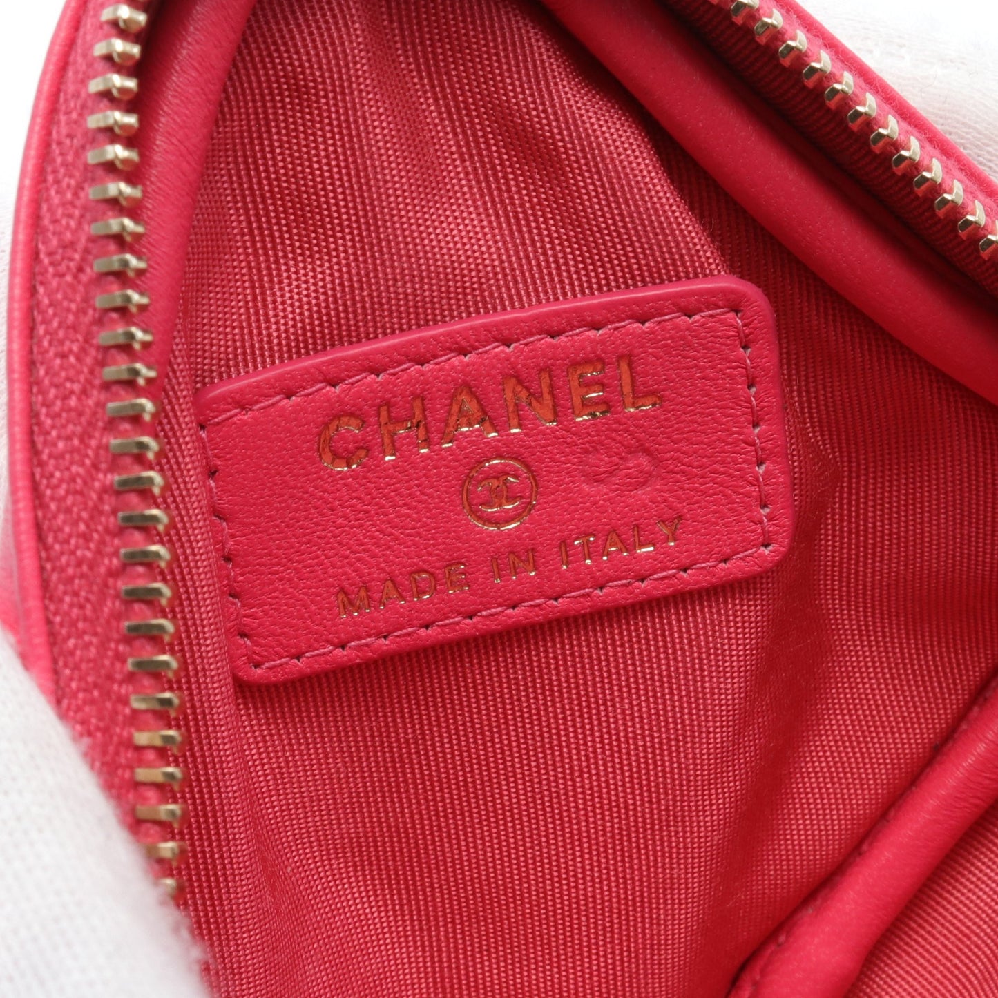 チェーンショルダーバッグ レザー ピンク ゴールド金具 シャネル バッグ CHANEL