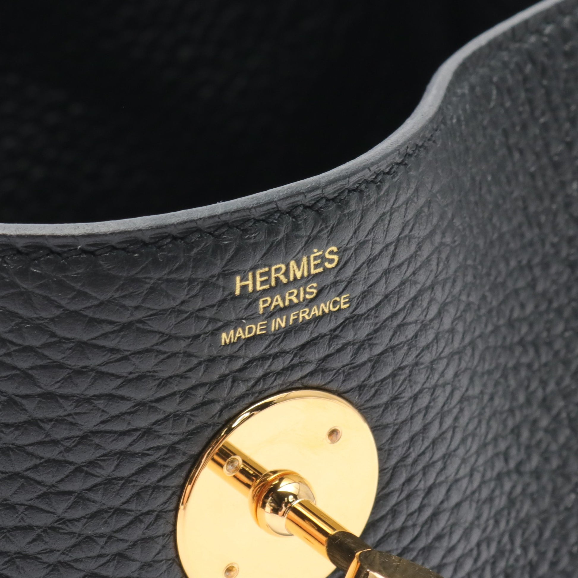 リンディ26 ショルダーバッグ トリヨンクレマンス ブラック ゴールド金具 B刻印 エルメス バッグ HERMES