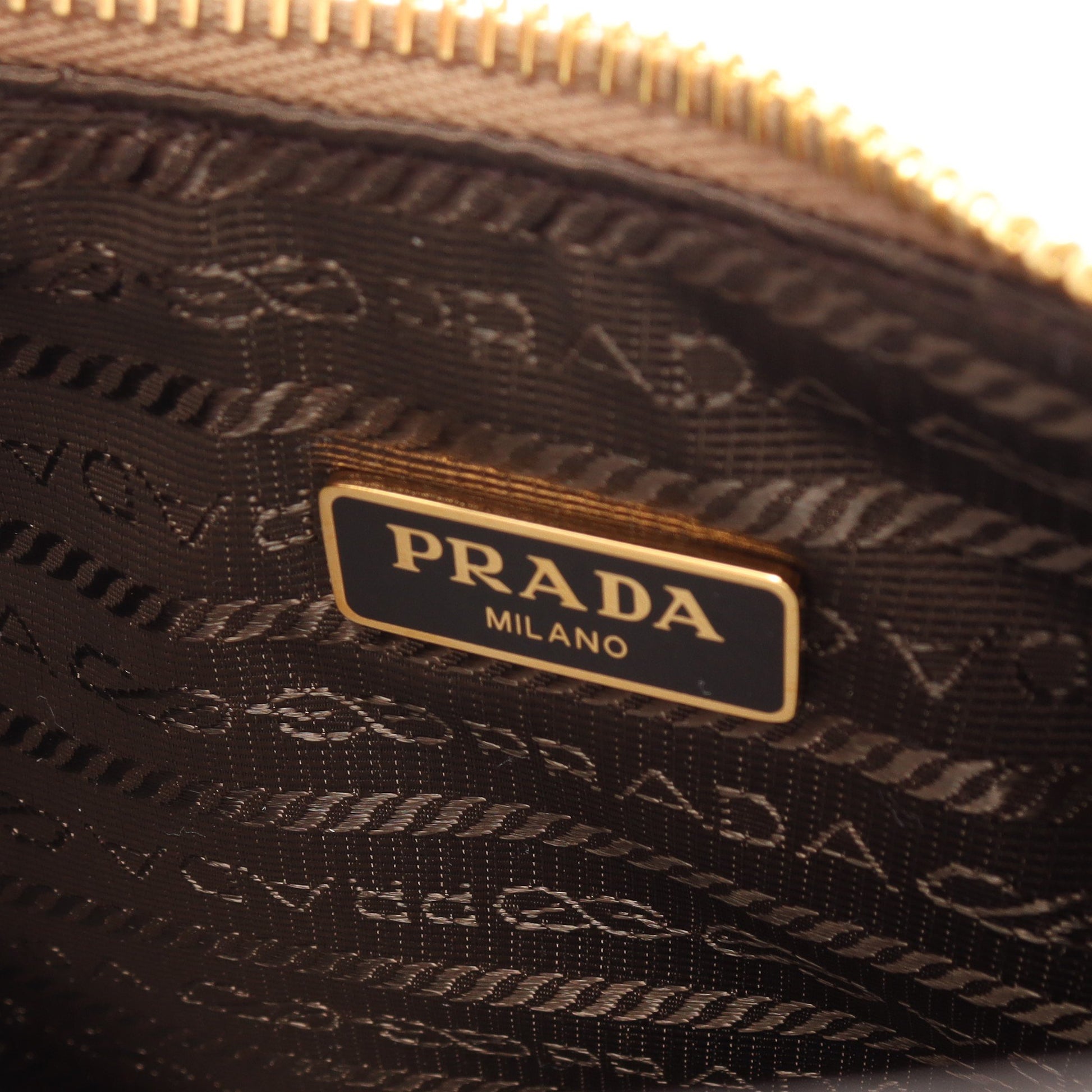 SAFFIANO LUX ショルダーバッグ サフィアーノレザー ベージュ プラダ バッグ PRADA