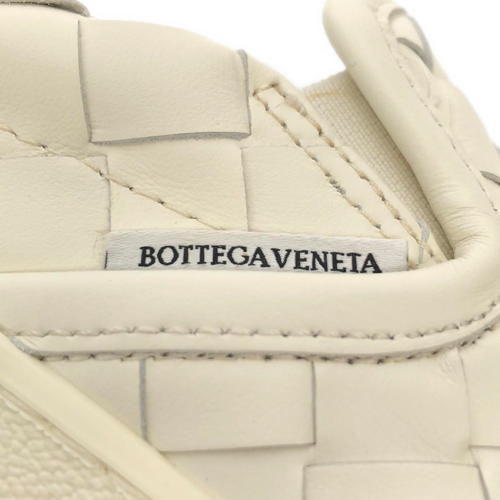 スニーカー レザー ホワイト ボッテガヴェネタ シューズ BOTTEGA VENETA