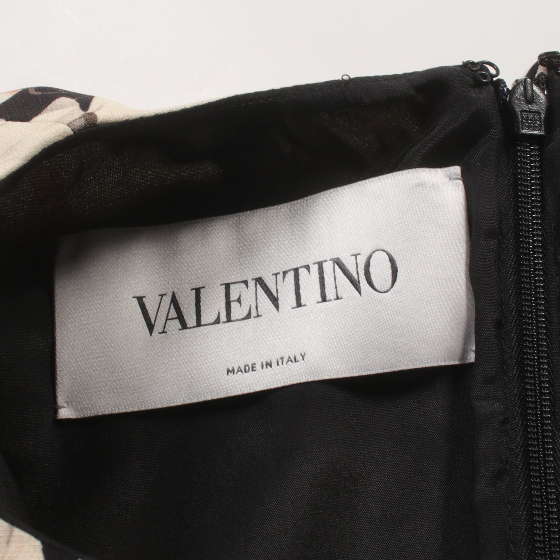 ワンピース 花柄 ウール シルク ブラック マルチカラー ヴァレンティノ ワンピース VALENTINO