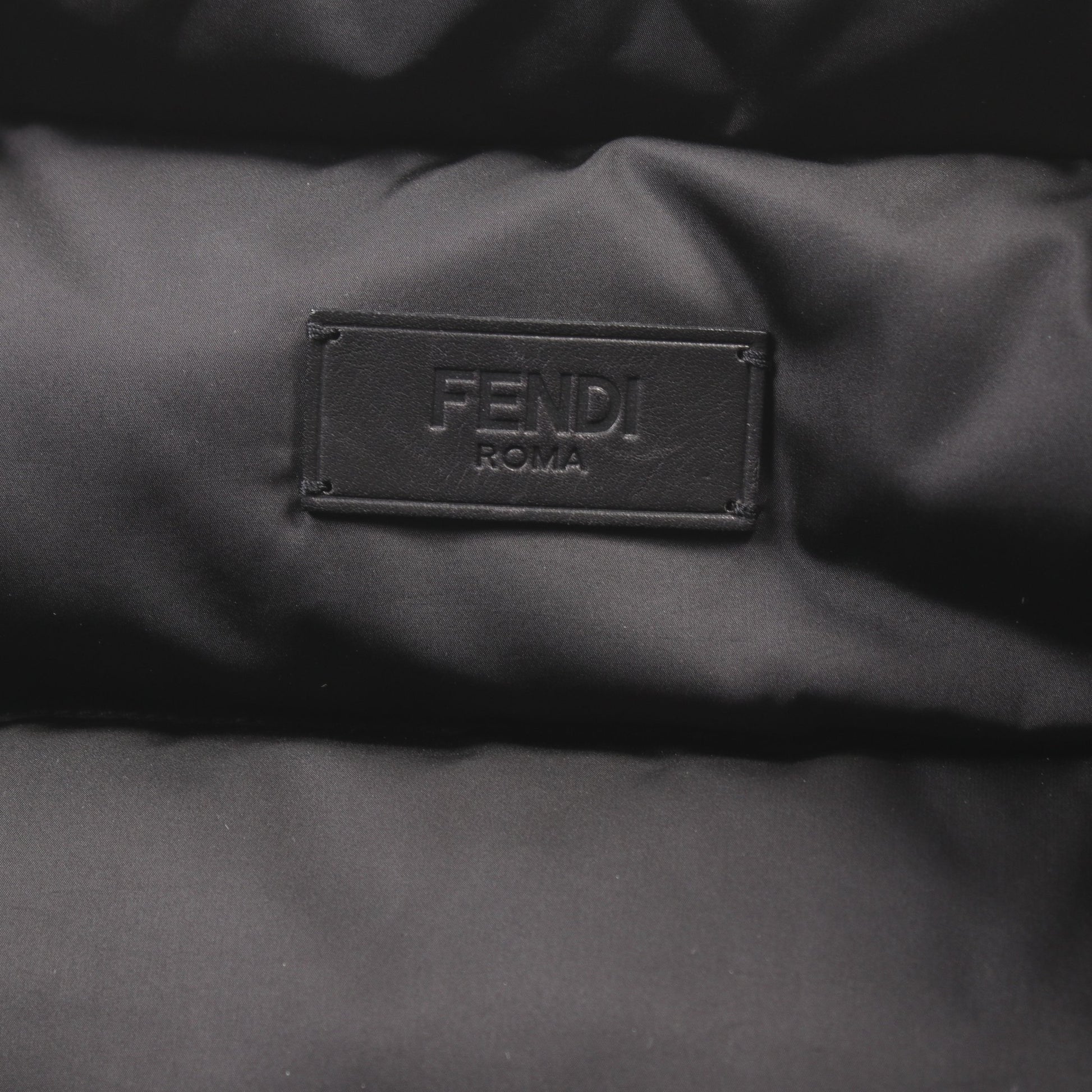 モンスターアイ ダウンベスト グレー ブラック マルチカラー リバーシブル フェンディ アウター FENDI