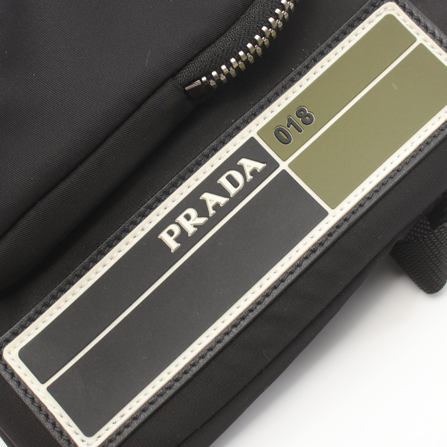 ショルダーバッグ ナイロン ブラック プラダ バッグ PRADA