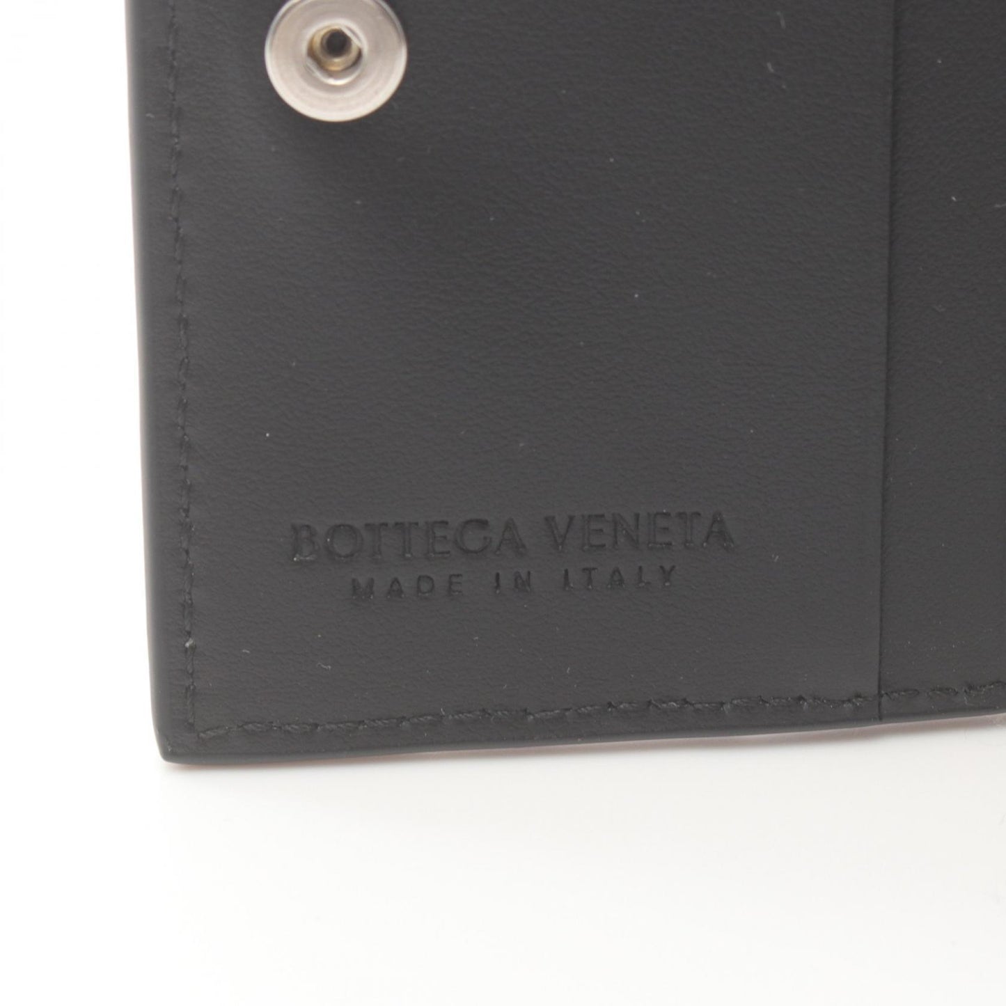 イントレチャート 二つ折り財布 レザー ブラック ボッテガヴェネタ 財布・小物 BOTTEGA VENETA