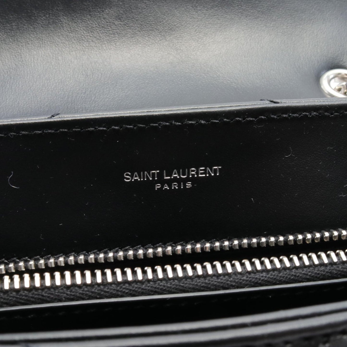 カサンドラ ショルダーバッグ レザー ブラック サンローラン バッグ Saint Laurent