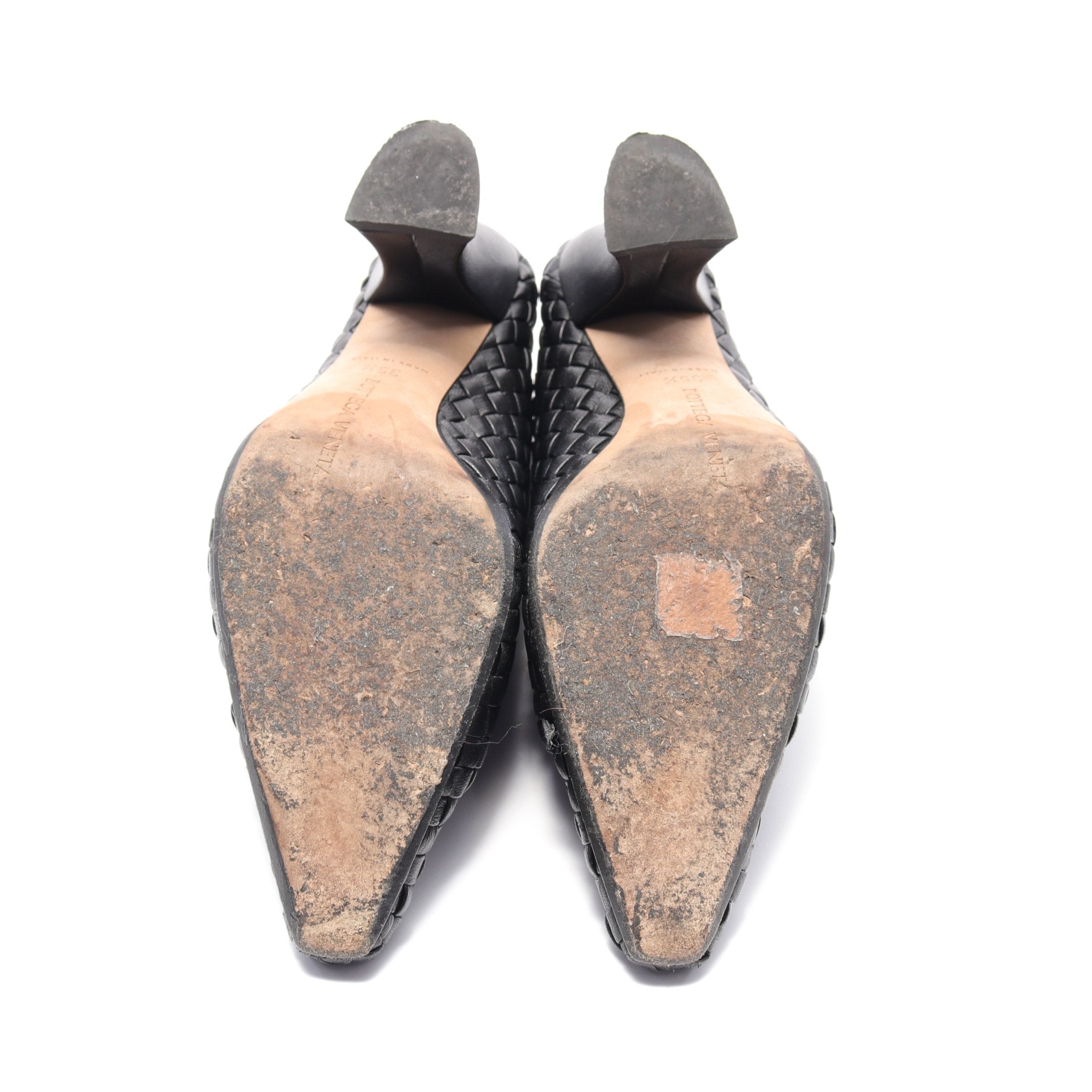 ボッテガヴェネタ アーモンドパンプス 【公式通販】