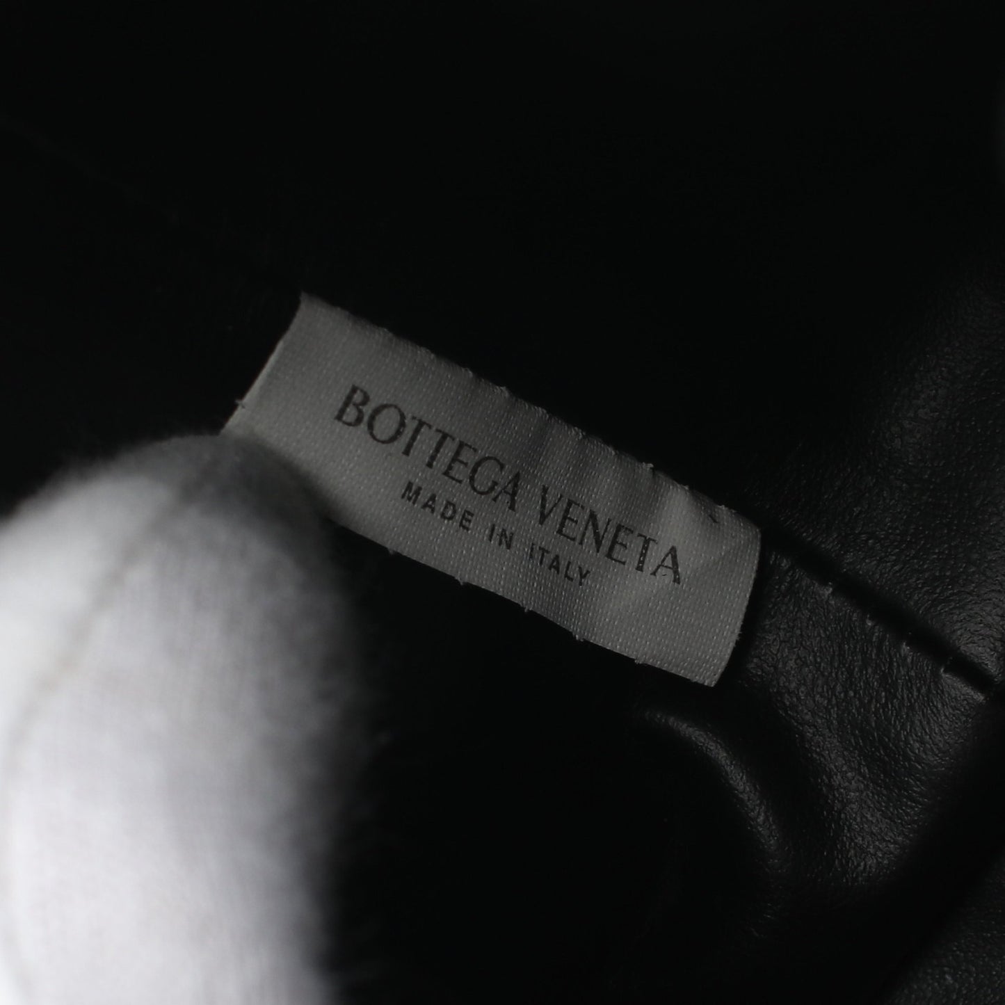 キャンディー ウォレス イントレチャート ハンドバッグ レザー ブラック ボッテガヴェネタ バッグ BOTTEGA VENETA