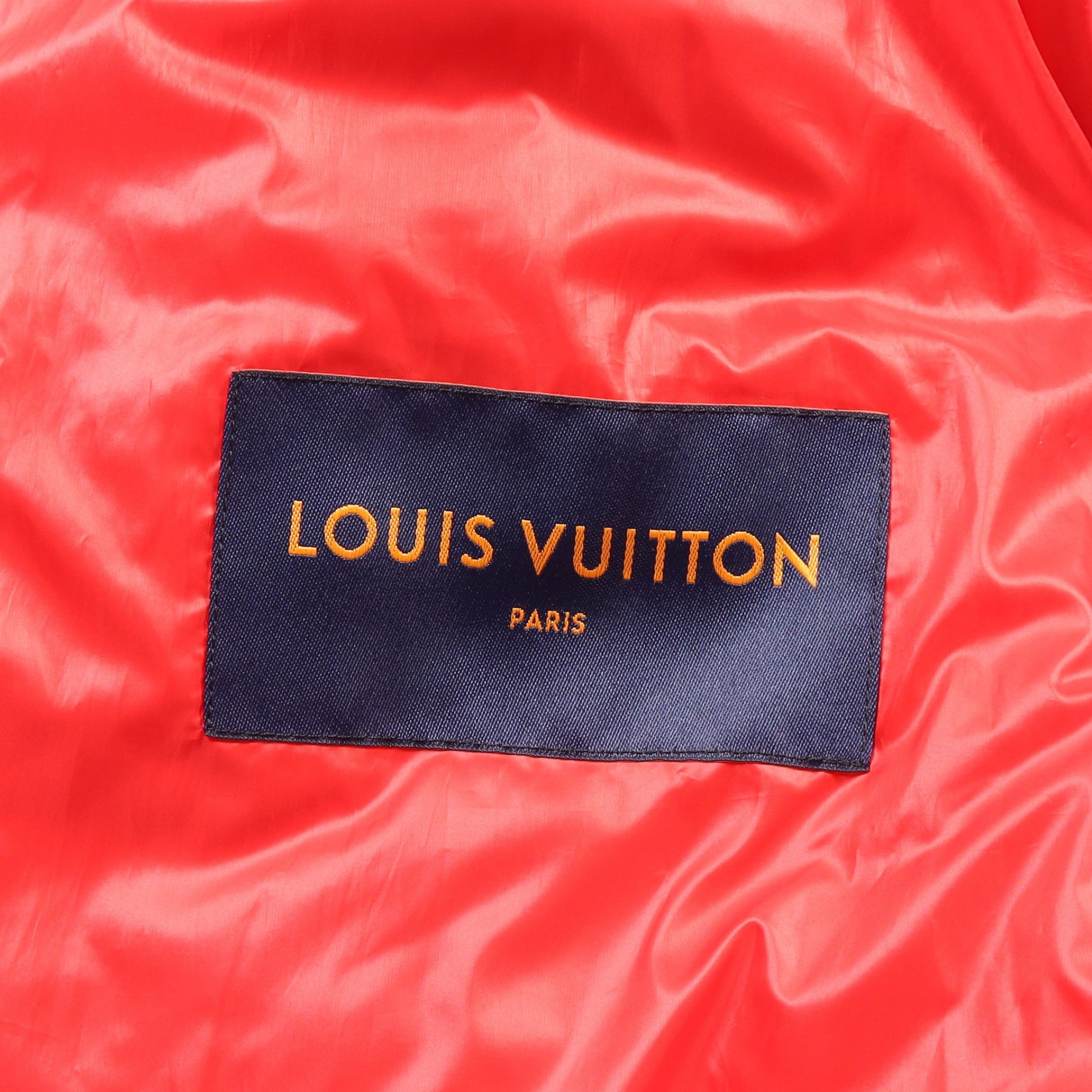 モノグラムフラワーキルテッド ダウンジャケット レッド ルイヴィトン アウター LOUIS VUITTON