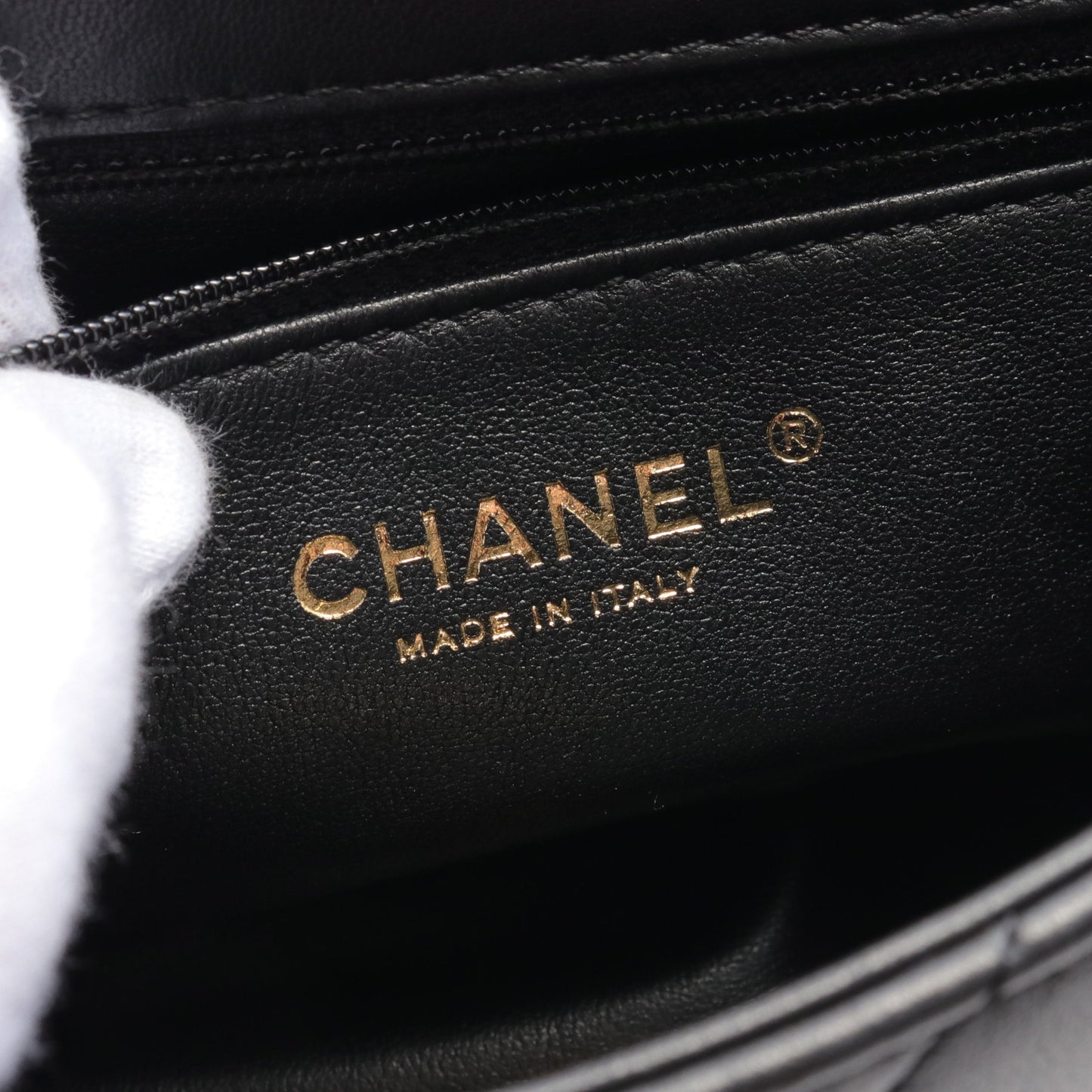 マトラッセ チェーンショルダーバッグ レザー ブラック ゴールド金具 シャネル バッグ CHANEL