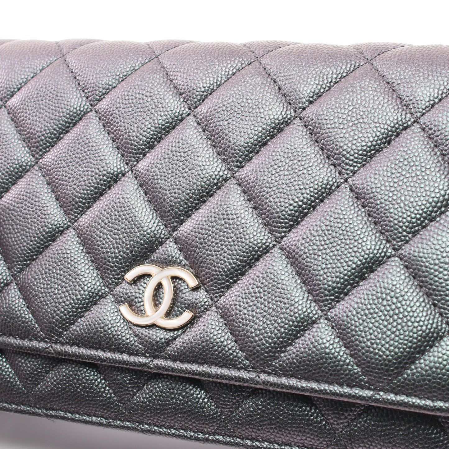 マトラッセ チェーンウォレット キャビアスキン ブラック ゴールド金具 オーロラ シャネル バッグ CHANEL