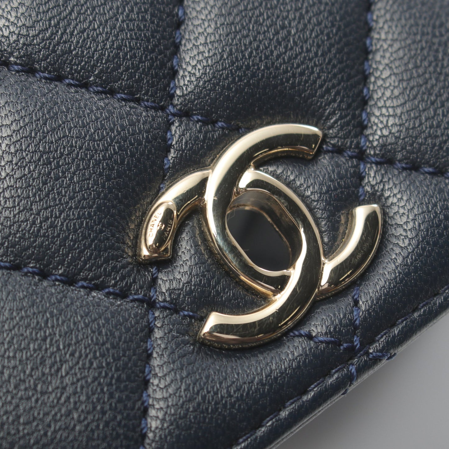 ココハンドルXXS トップハンドル ハンドバッグ ラムスキン ネイビー マルチカラー ゴールド金具 2WAY シャネル バッグ CHANEL