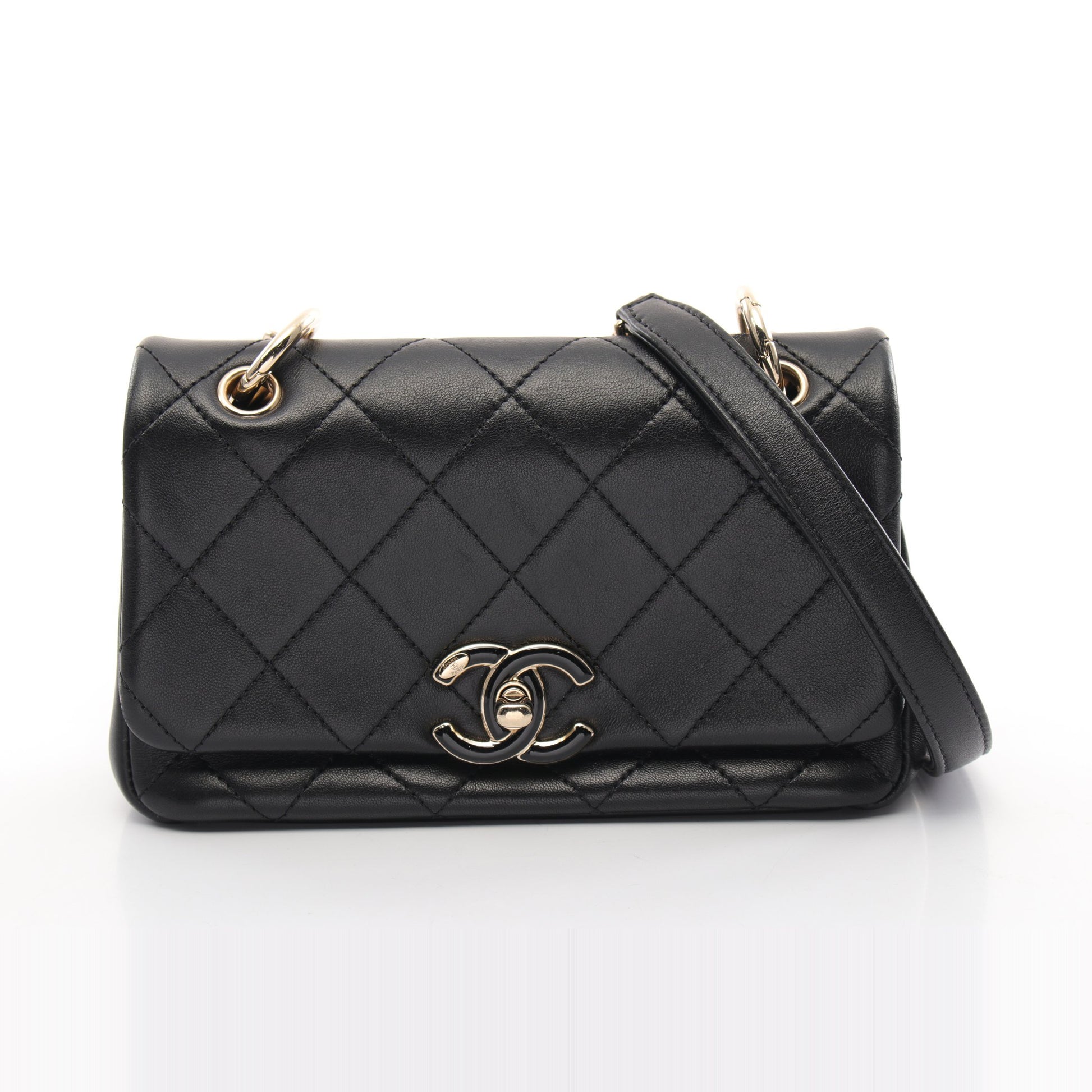 マトラッセ チェーンショルダーバッグ ラムスキン ブラック ゴールド金具 シャネル バッグ CHANEL