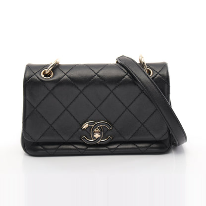 マトラッセ チェーンショルダーバッグ ラムスキン ブラック ゴールド金具 シャネル バッグ CHANEL